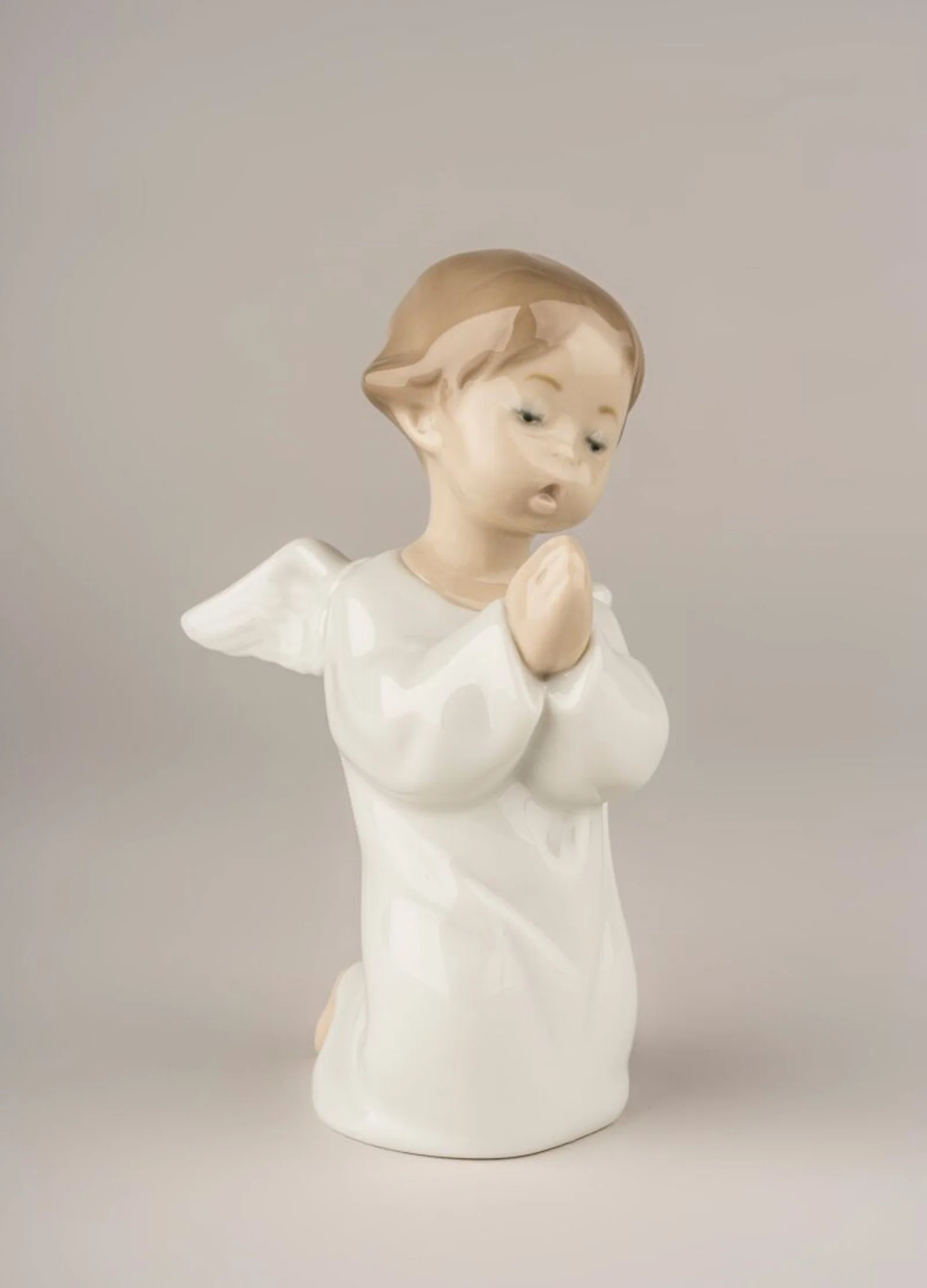 Lladro Angel Praying Figurine - Image 6