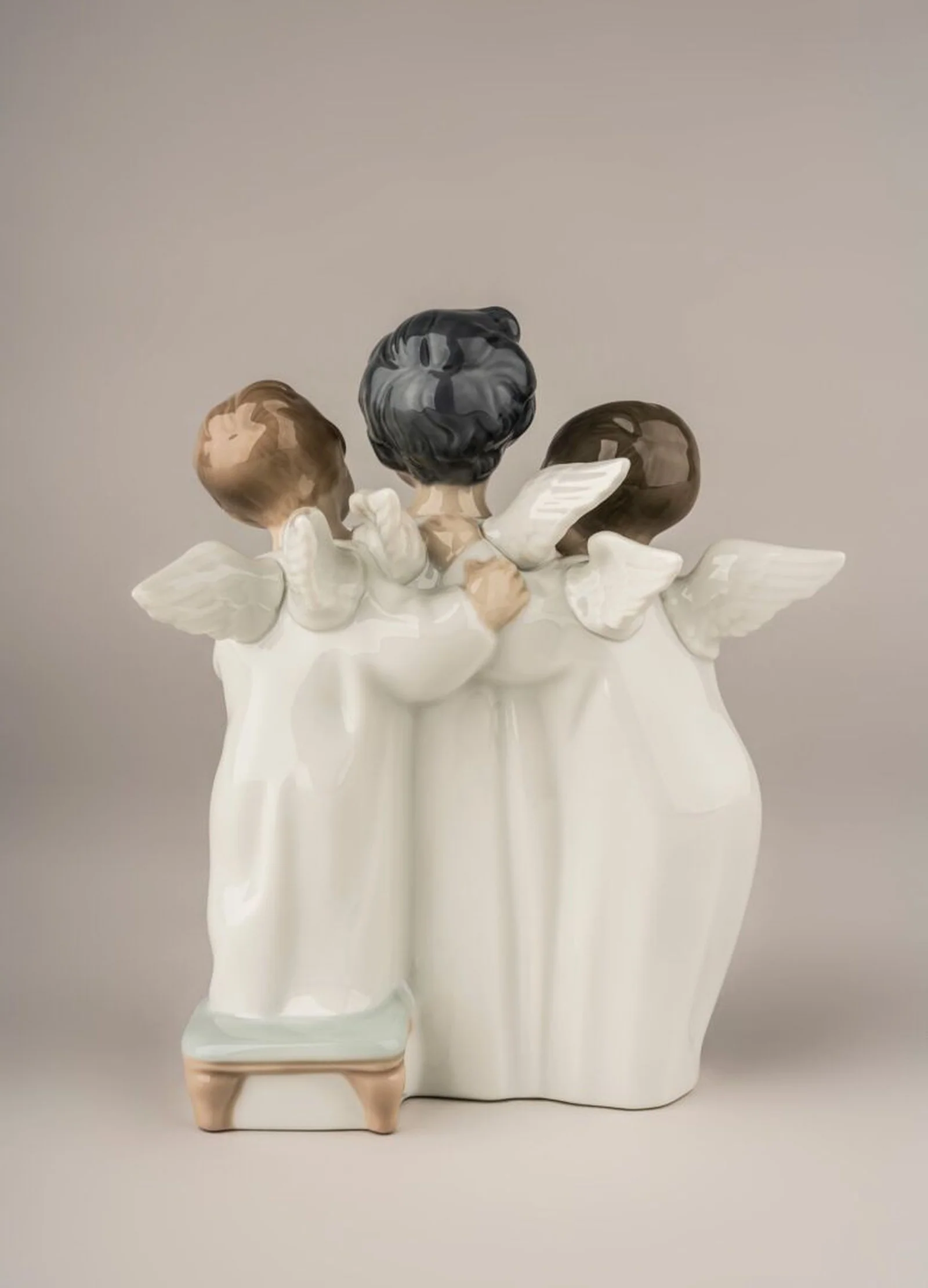 Lladro Angels' Group Figurine - Image 4