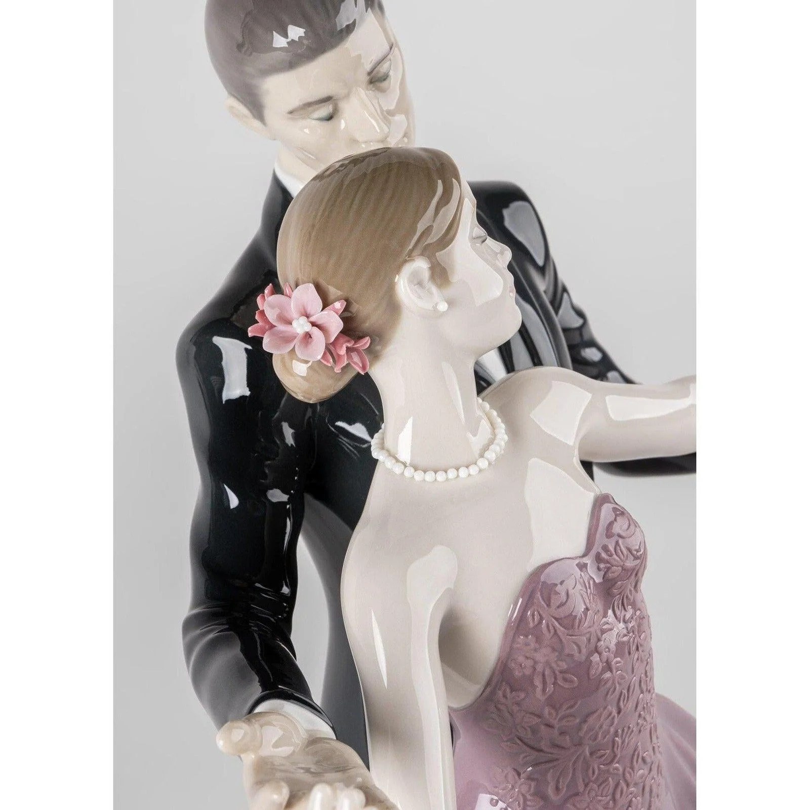Lladro Anniversary Waltz - Image 6