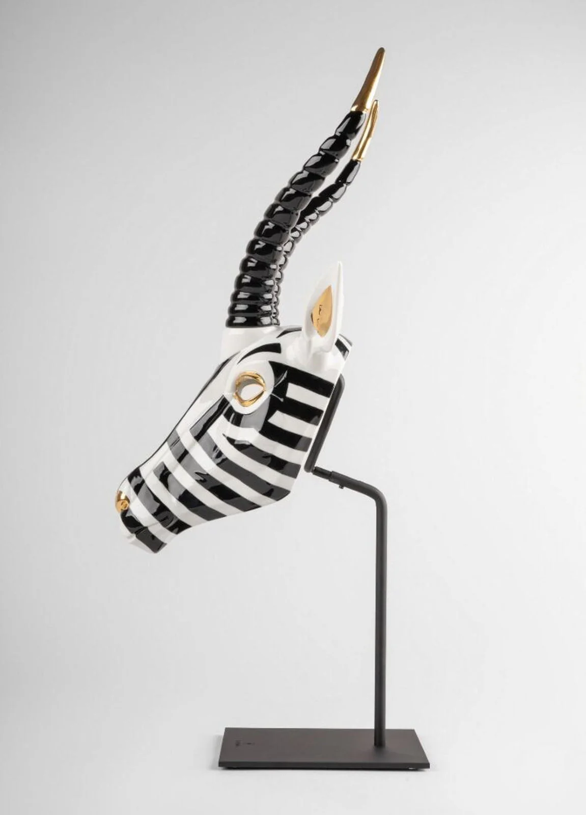 Lladro Antelope Mask Black and Gold - Image 3