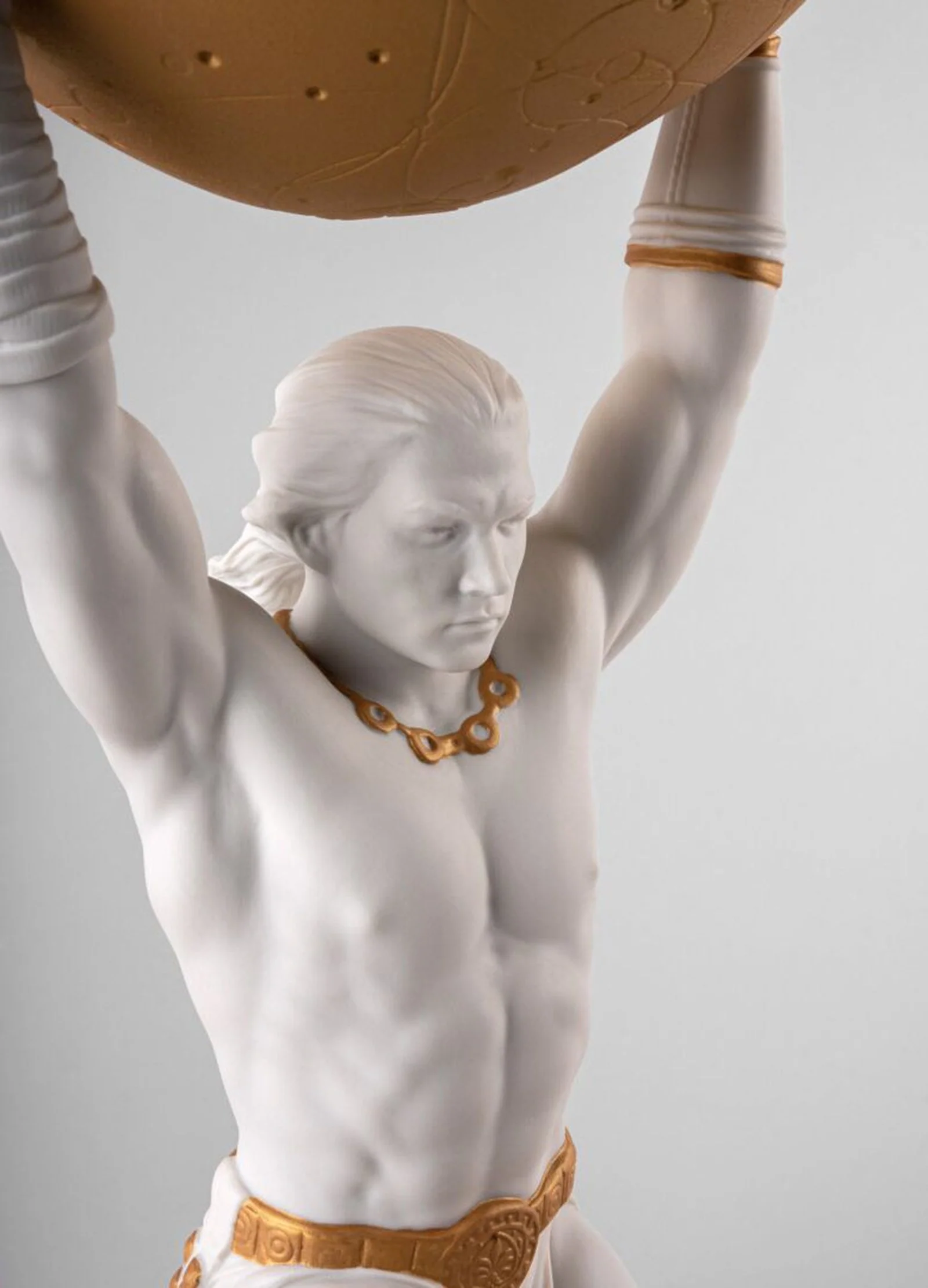 Lladro Atlas Figurine - Image 9