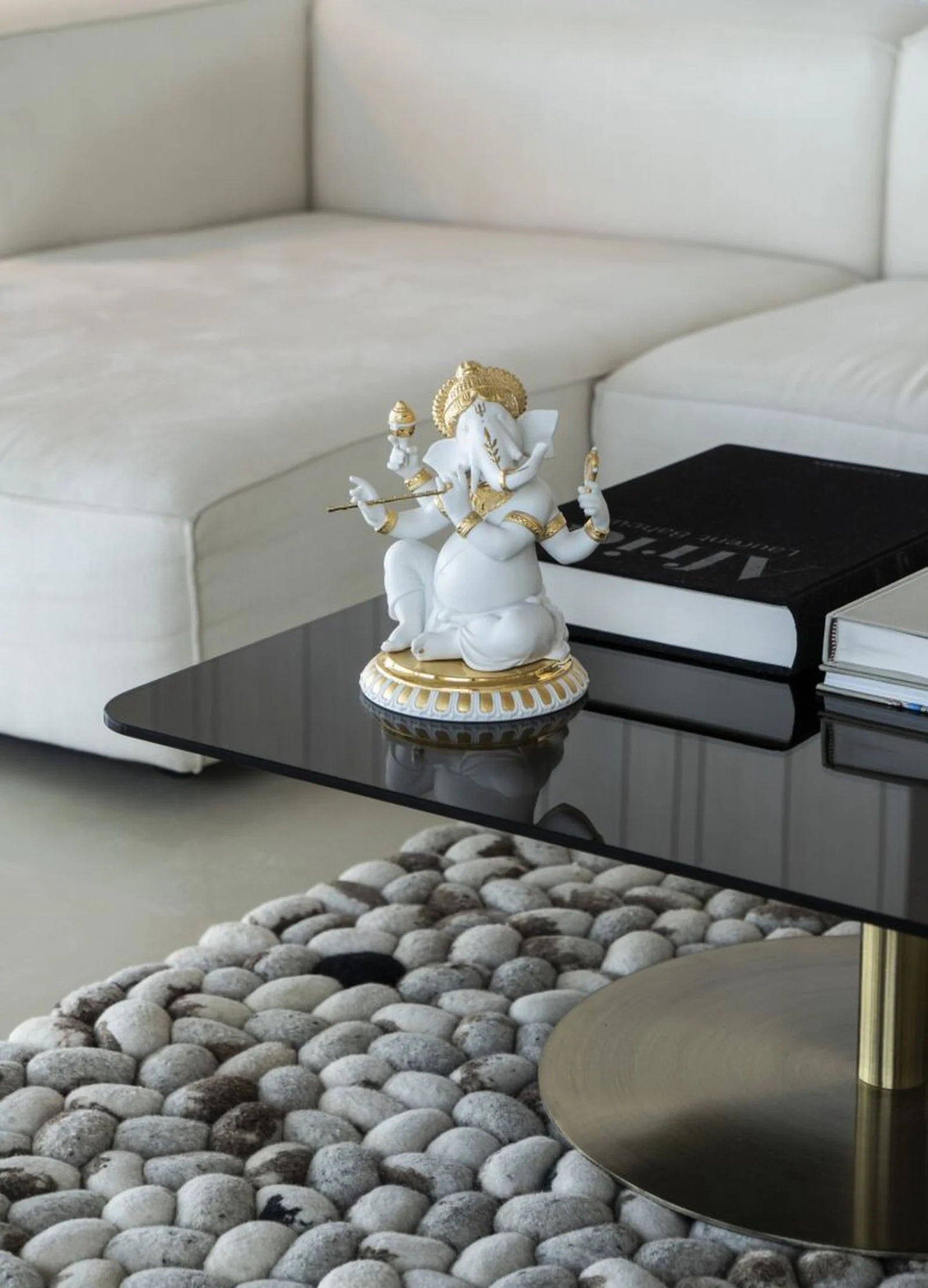 Lladro Bansuri Ganesha Figurine Golden Lustre - Image 2
