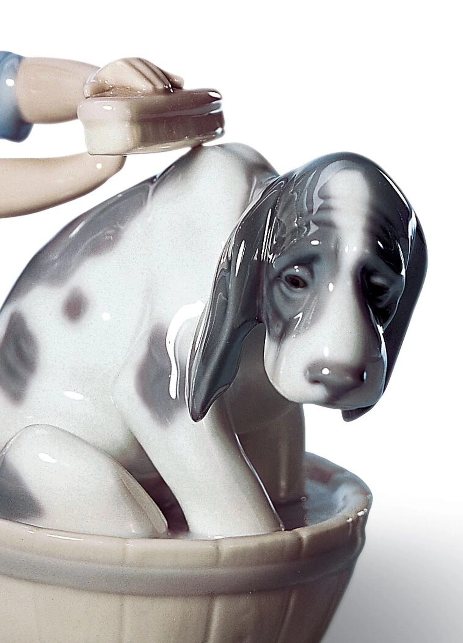 Lladro Bashful Bather Dog Figurine - Image 2