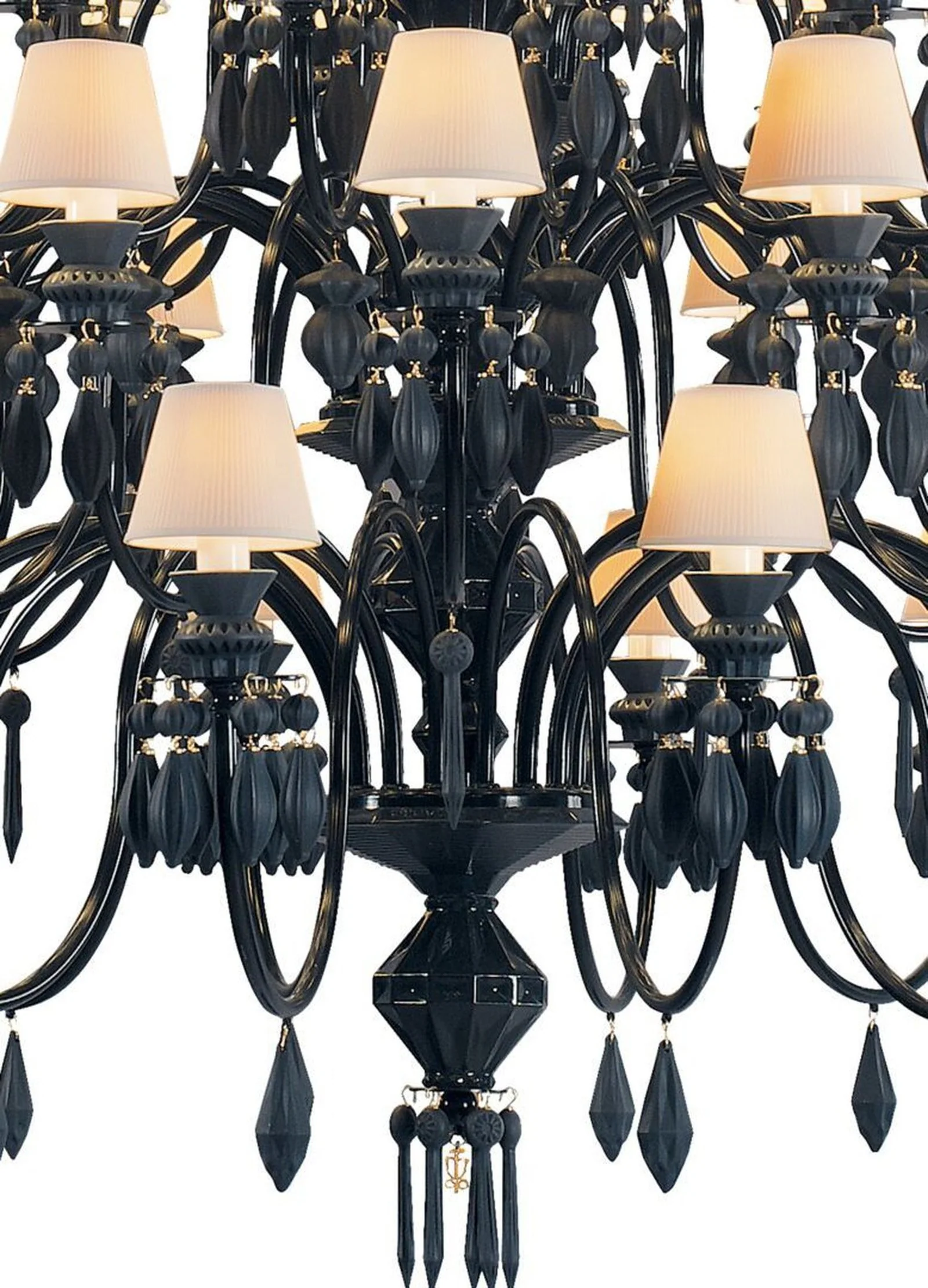 Lladro Belle De Nuit 56 Lights Chandelier (US) - Image 2
