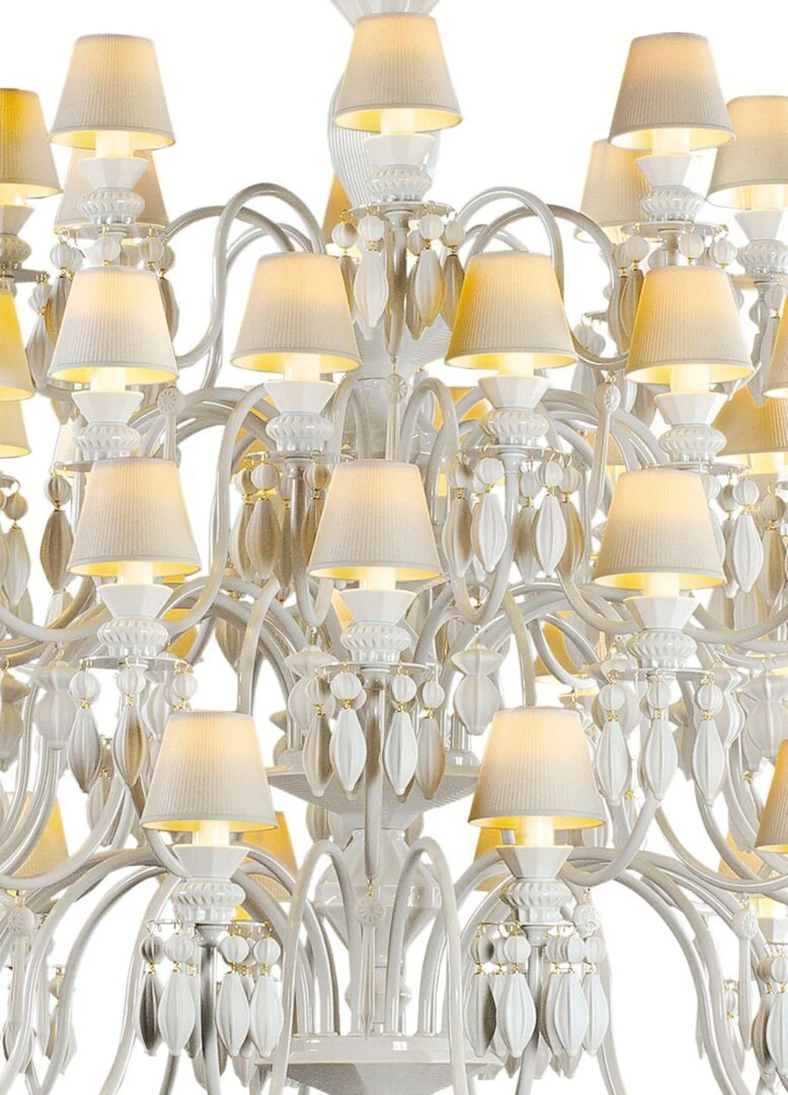 Lladro Belle De Nuit 56 Lights Chandelier (US) - Image 7