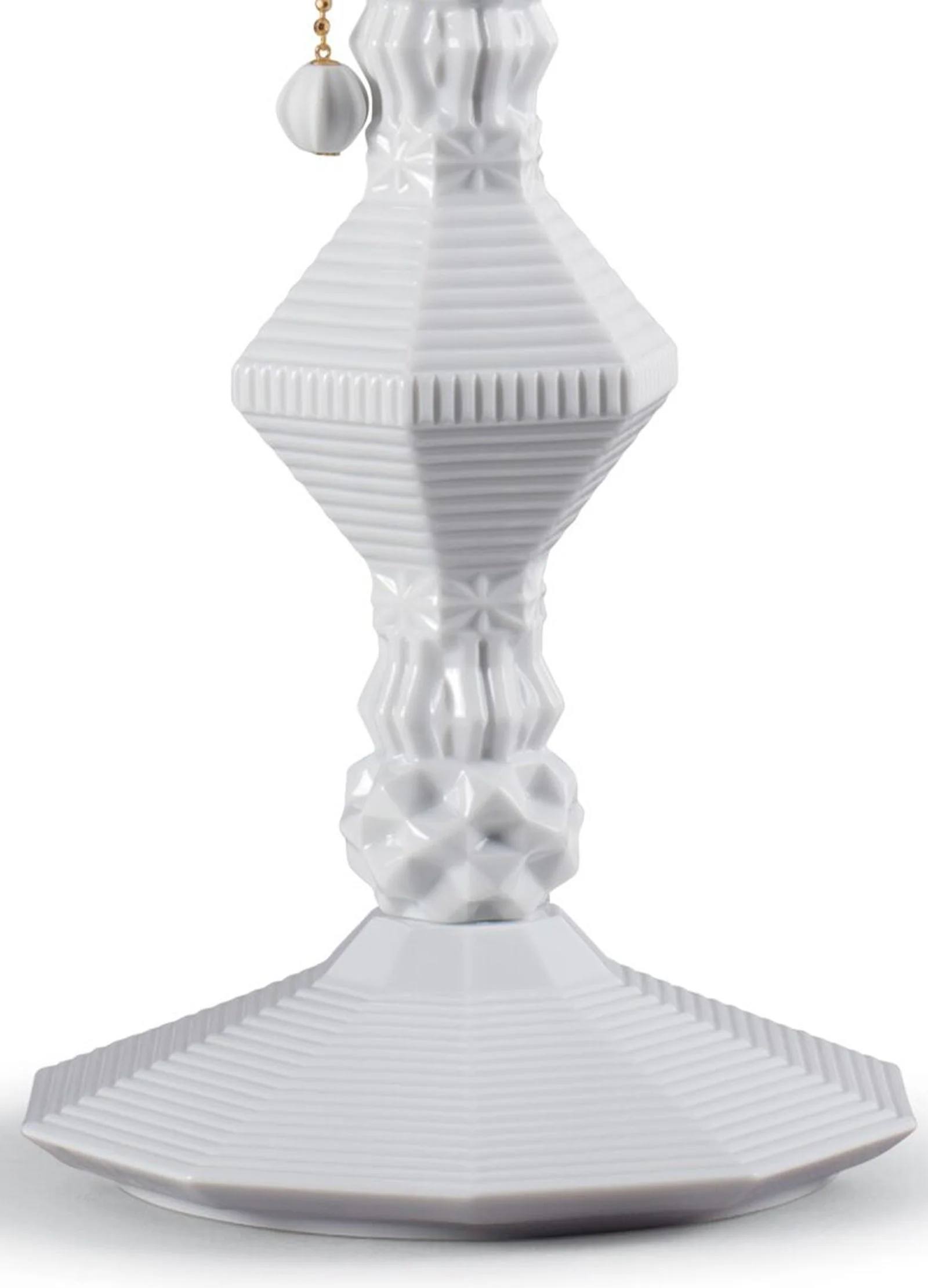 Lladro Belle De Nuit Table Lamp (US) - Image 35