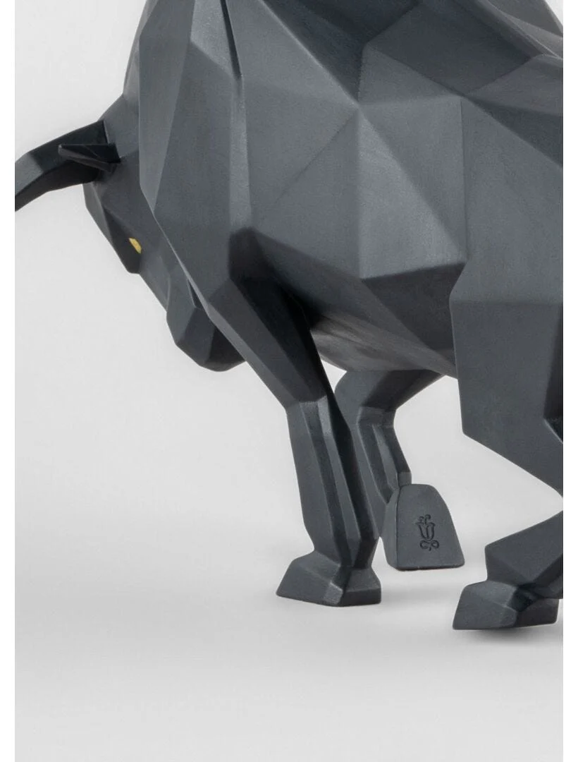 Lladro Bull - Image 5