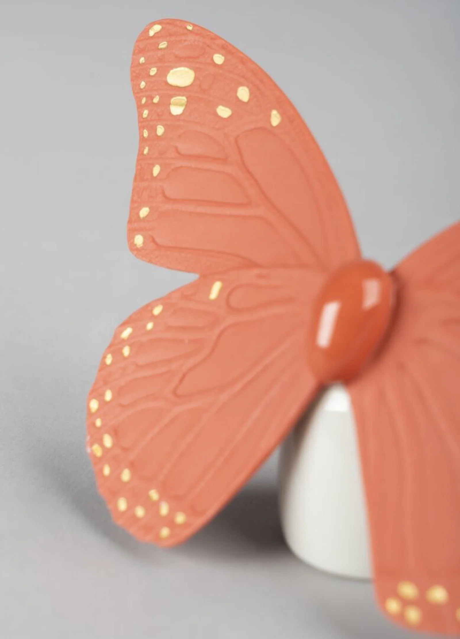 Lladro Butterfly Figurine - Image 8