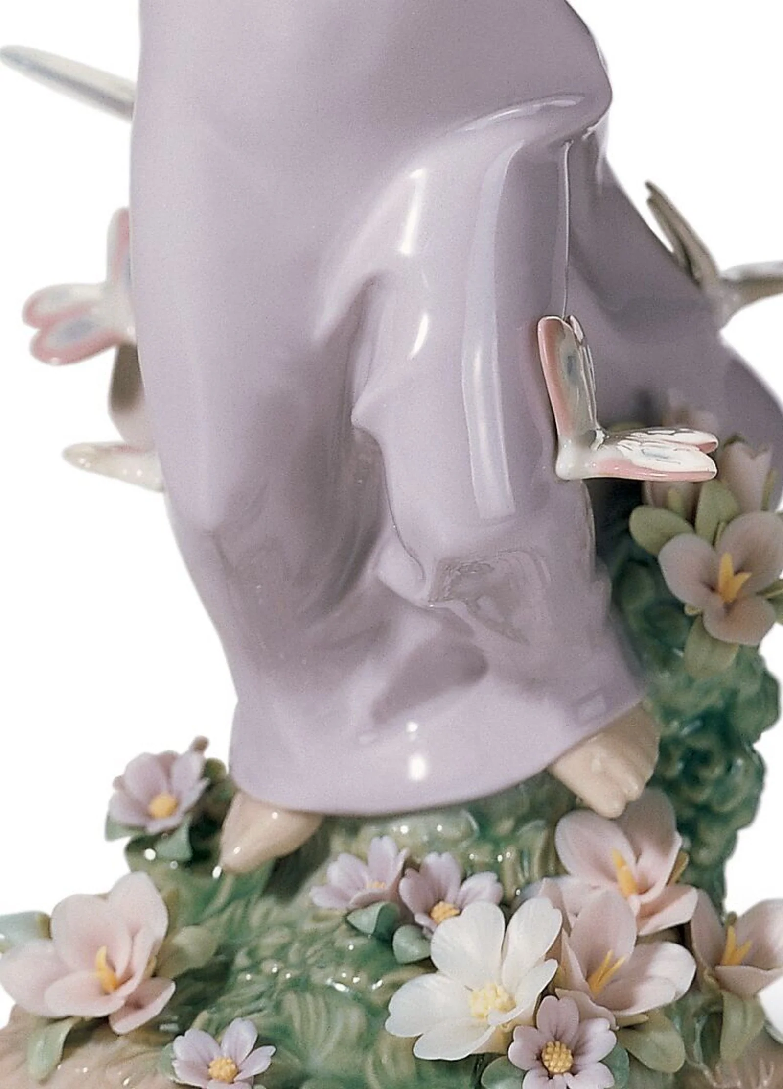 Lladro Butterfly Wings Fairy Figurine - Image 3