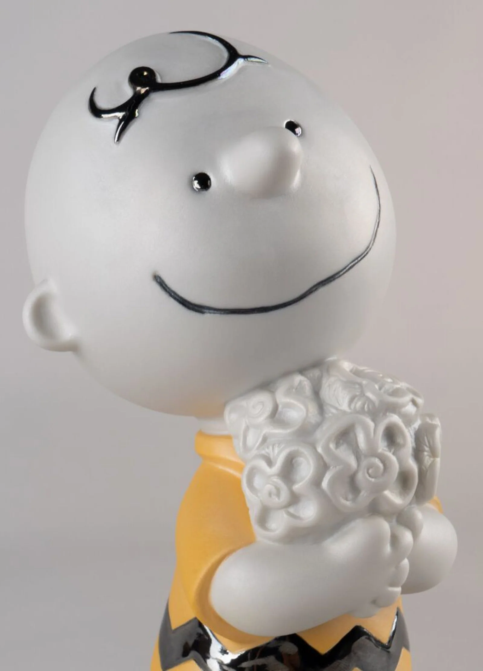 Lladro Charlie Brown Figurine - Image 5
