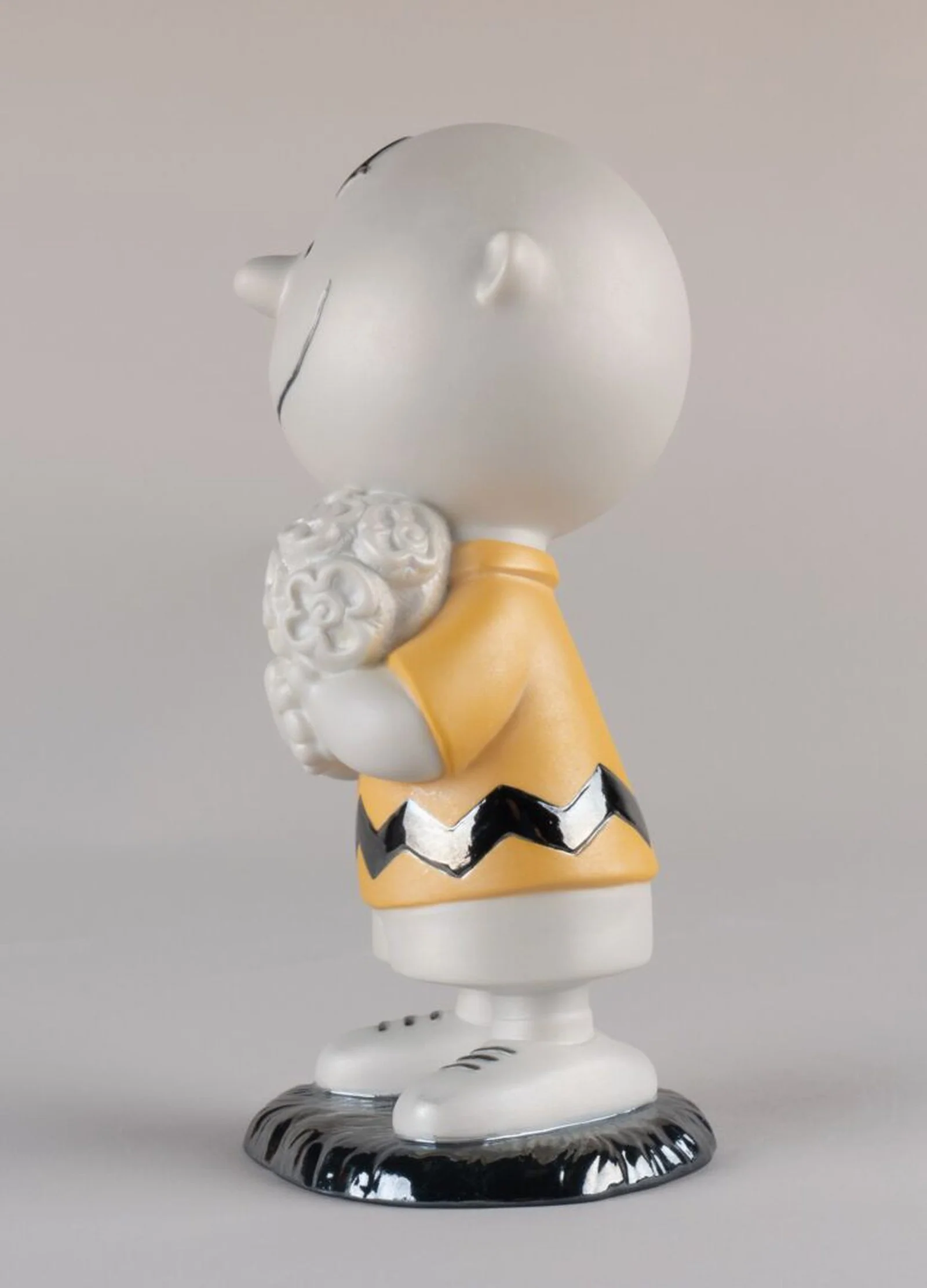 Lladro Charlie Brown Figurine - Image 6