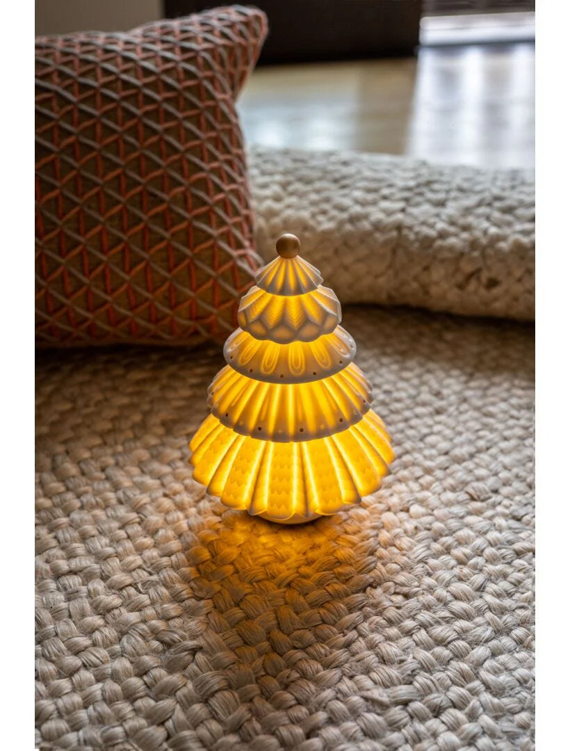 Lladro Christmas Tree Lamp - Image 2