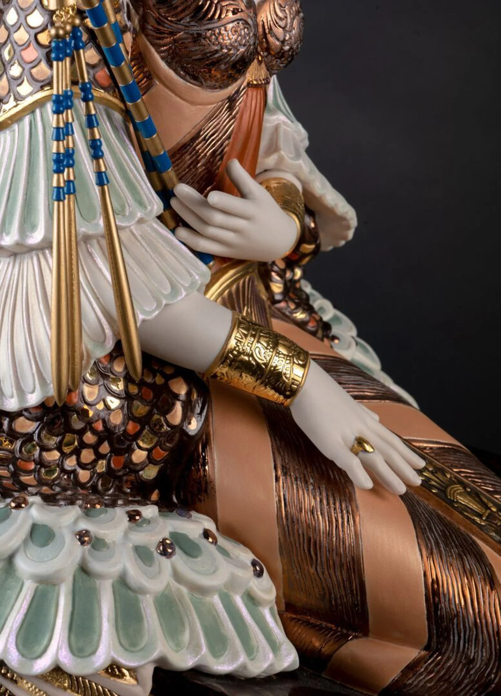 Lladro Cleopatra Sculpture Limited Edition - Image 5