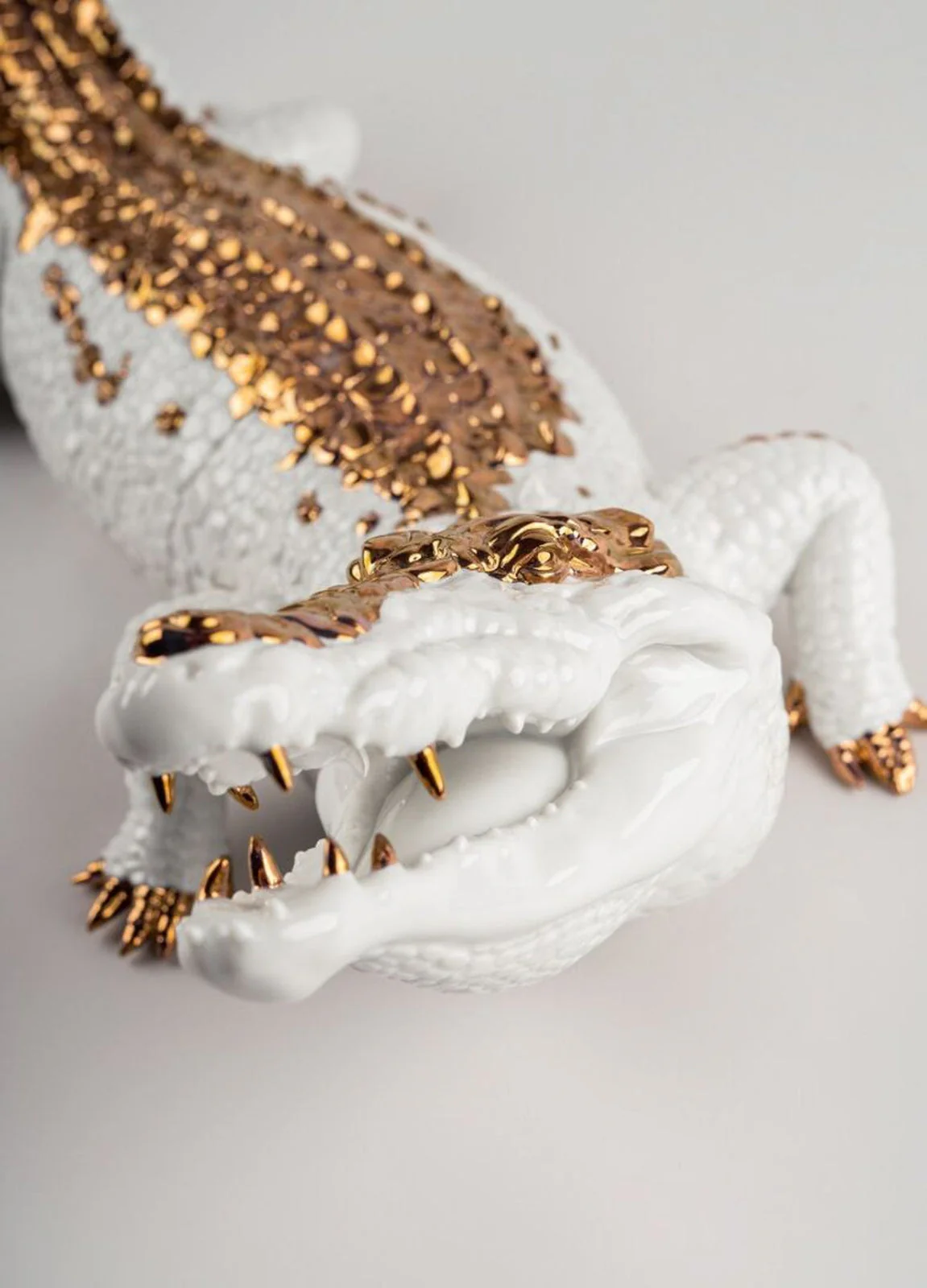 Lladro Crocodile Figurine White and Copper - Image 4