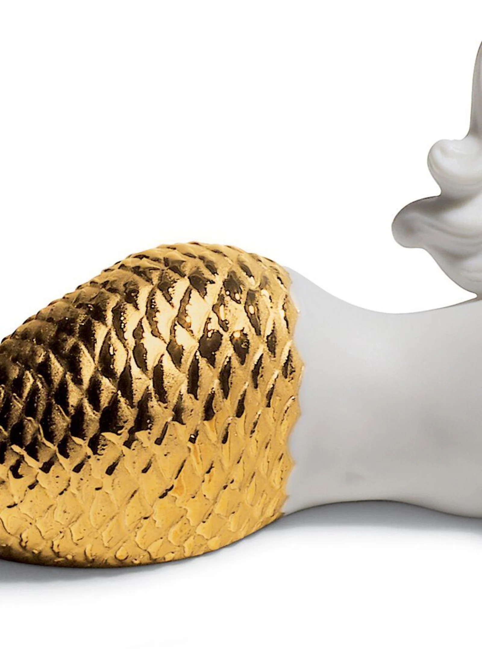 Lladro Day Dreaming at Sea Mermaid Figurine - Image 4