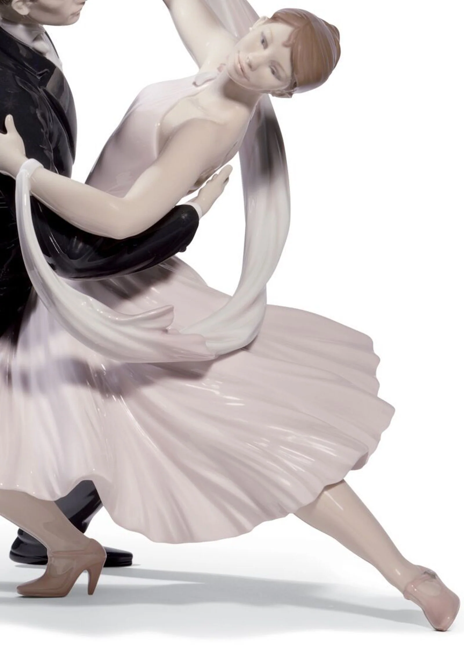 Lladro Elegant Foxtrot Couple Figurine Limited Edition - Image 4