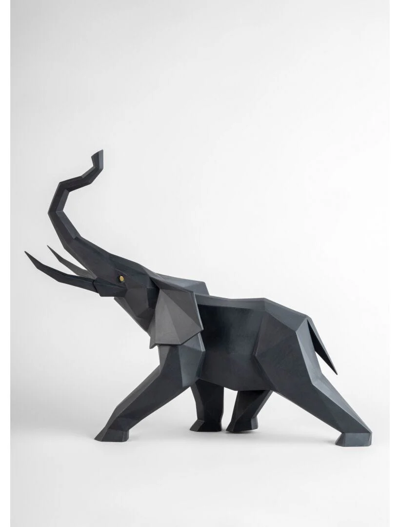Lladro Elephant - Image 4