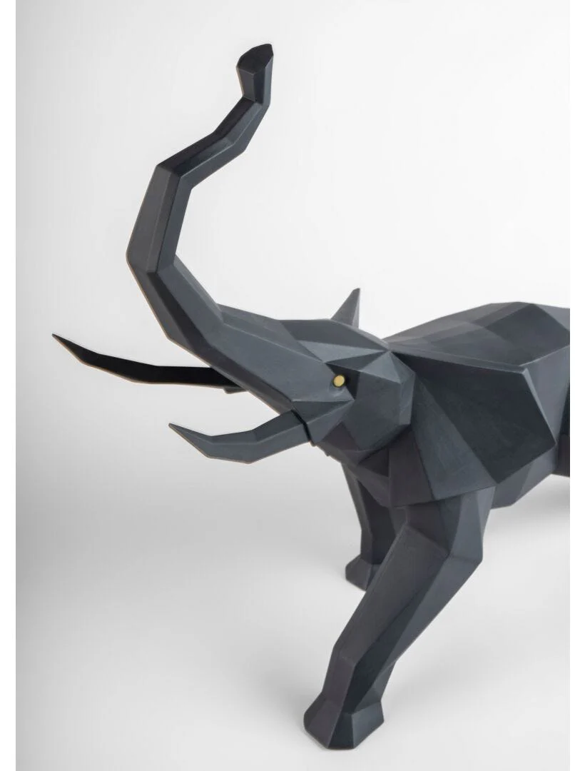 Lladro Elephant - Image 8