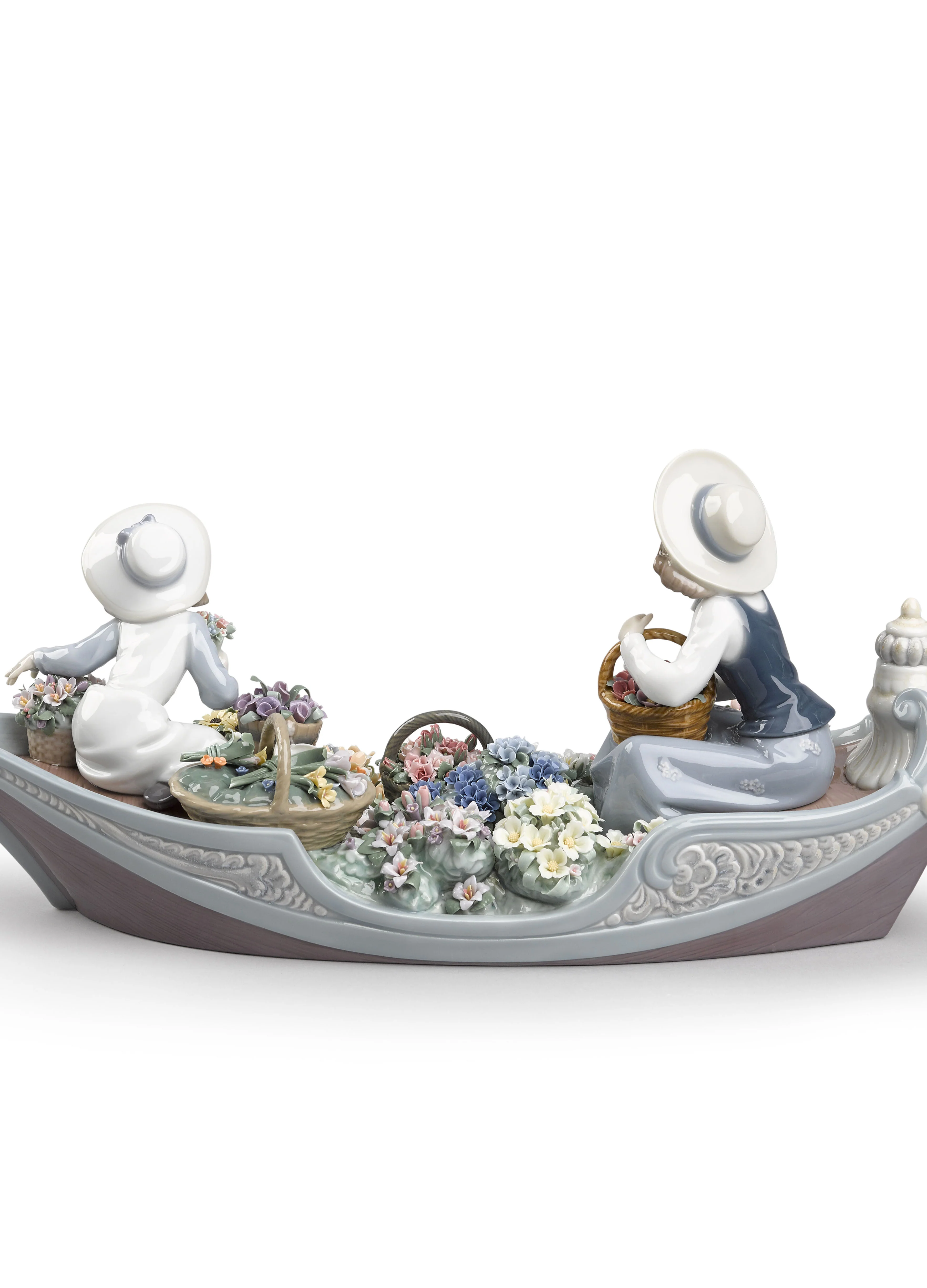 Lladro Flowers Forever Girls Sculpture - Image 6
