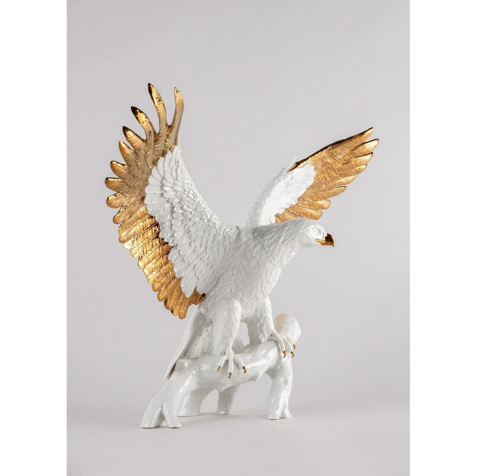 Lladro Freedom Eagle (White-Copper) - Image 4
