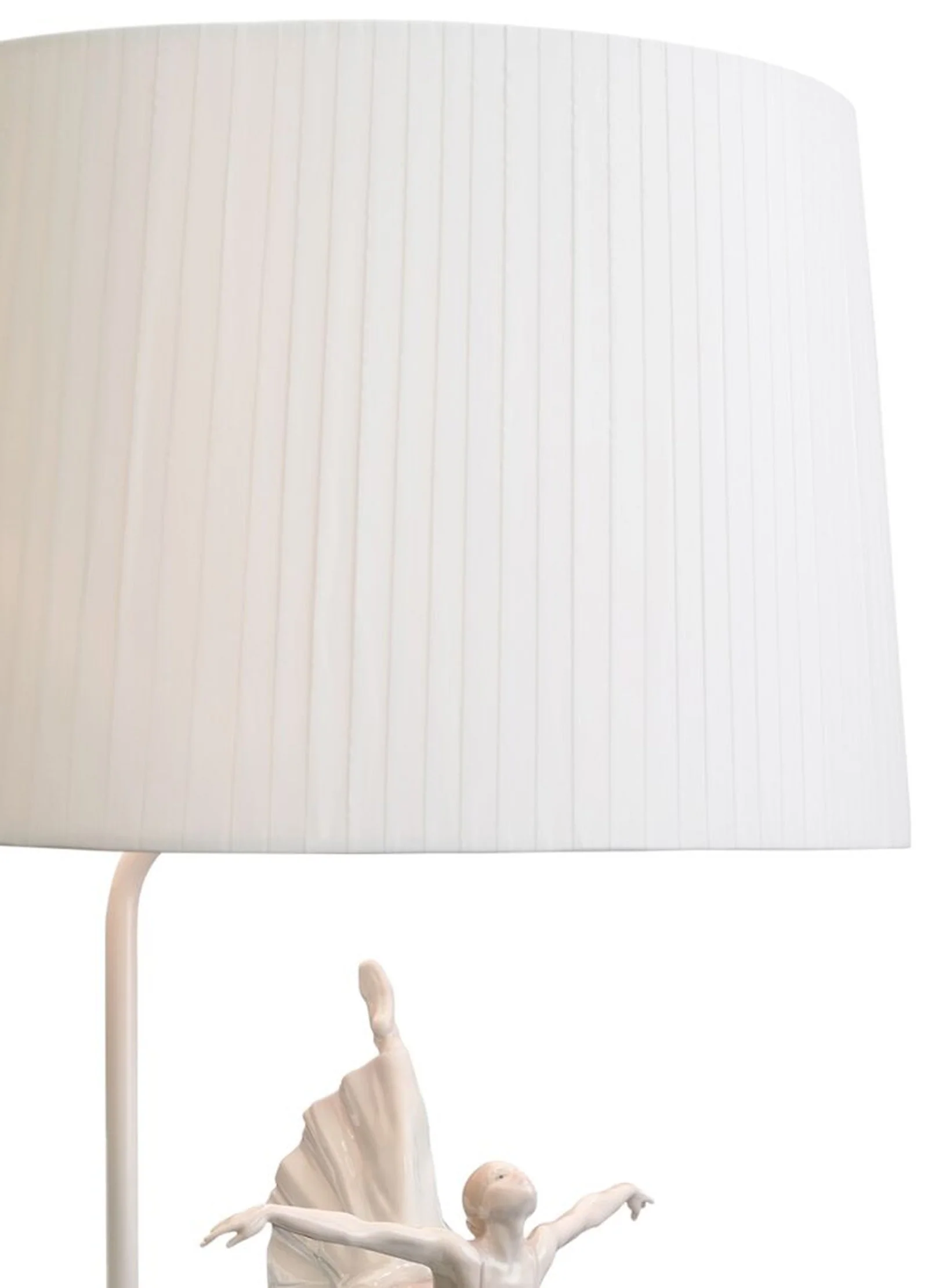Lladro Giselle Arabesque Table Lamp (US) - Image 2
