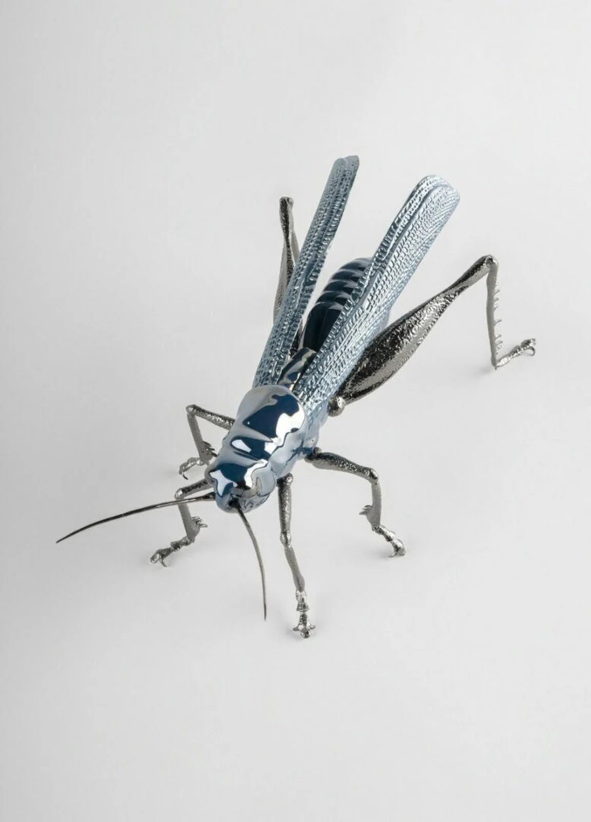 Lladro Grasshopper Figurine - Image 3