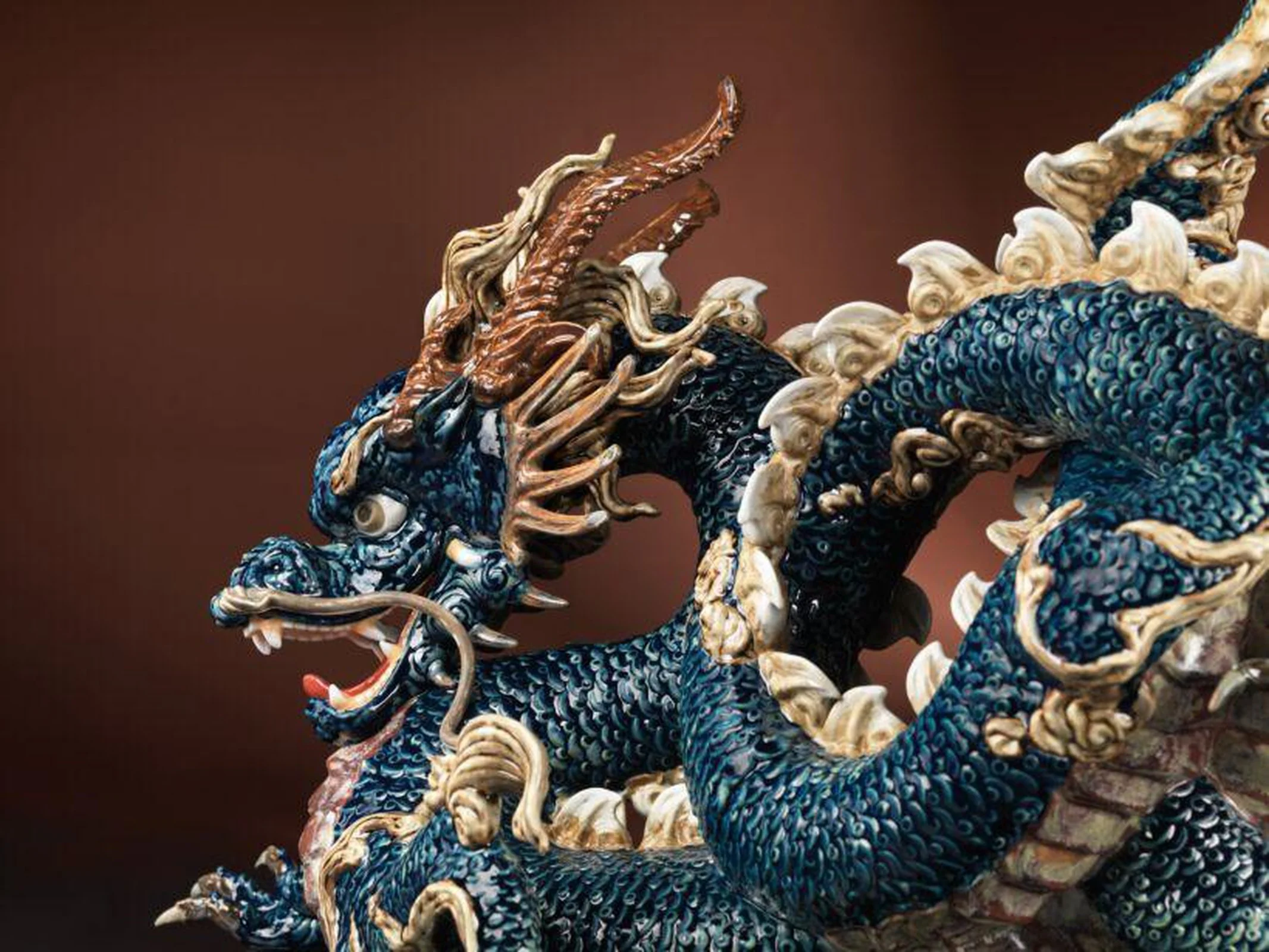 Lladro Great Dragon Sculpture (Limited Edition) - Image 10