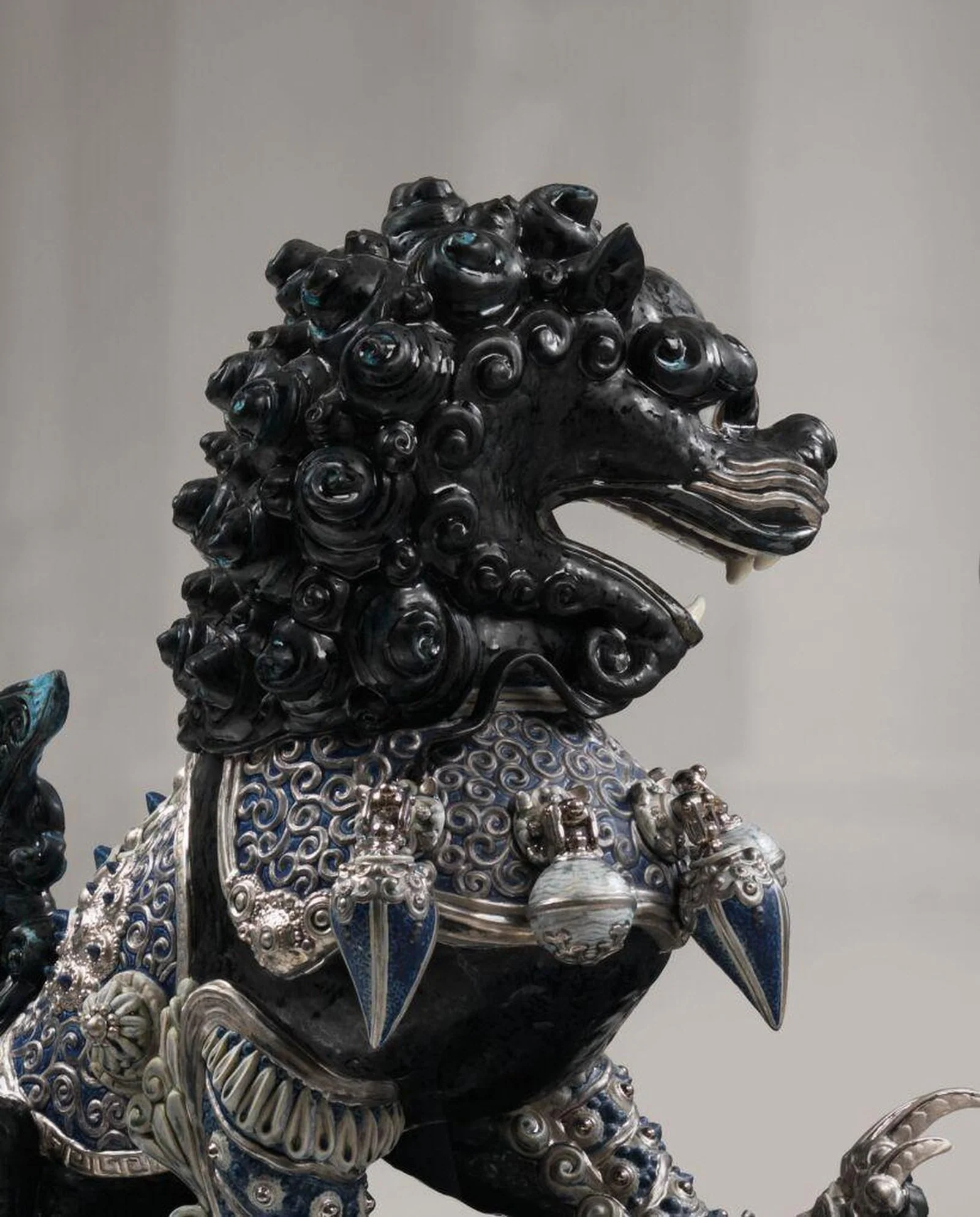 Lladro Guardian Lioness Sculpture (Limited Edition) - Image 2