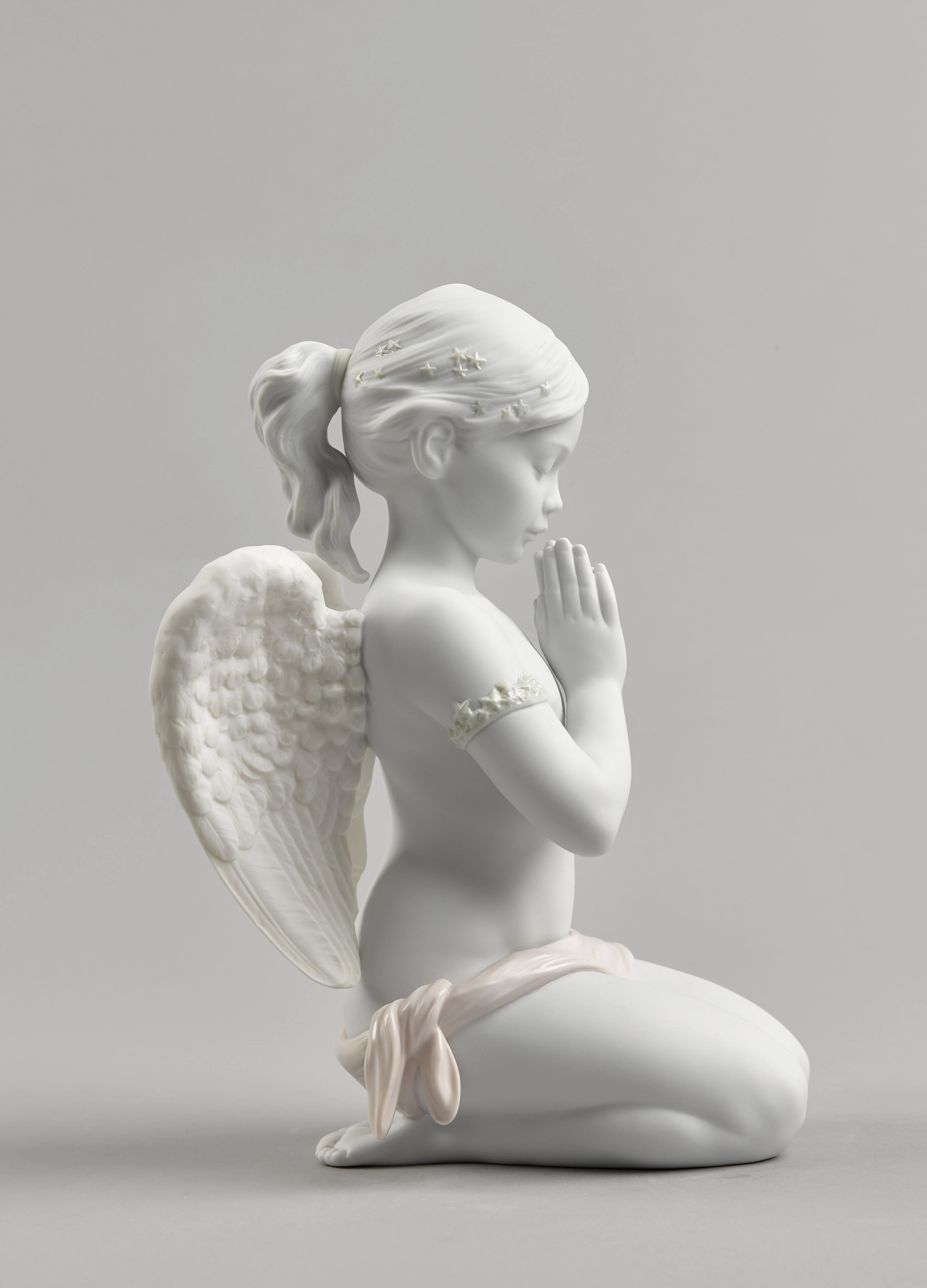 Lladro Heavenly Prayer Angel Figurine - Image 3