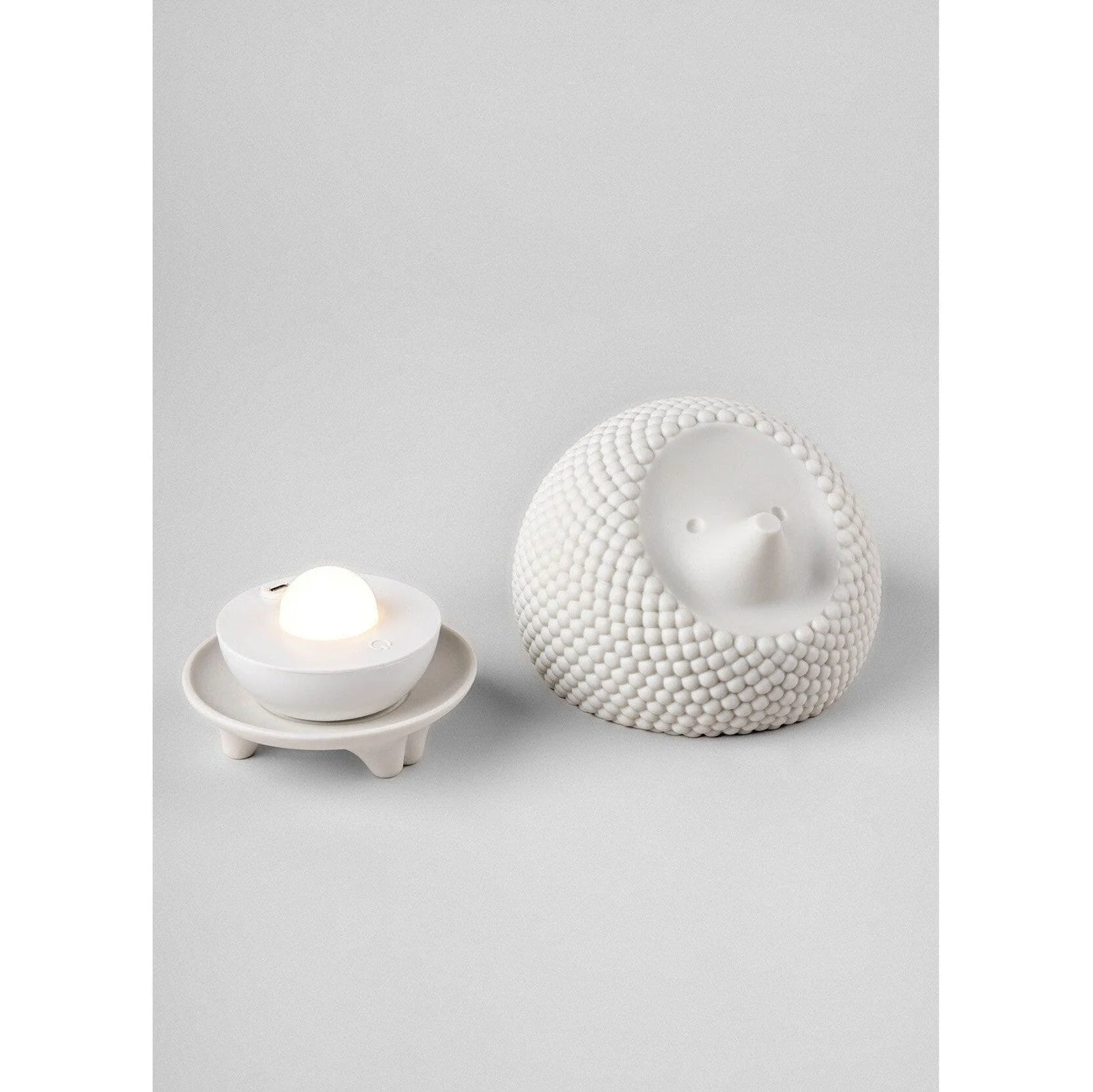 Lladro Hedgehog Cordless Lamp - Image 5