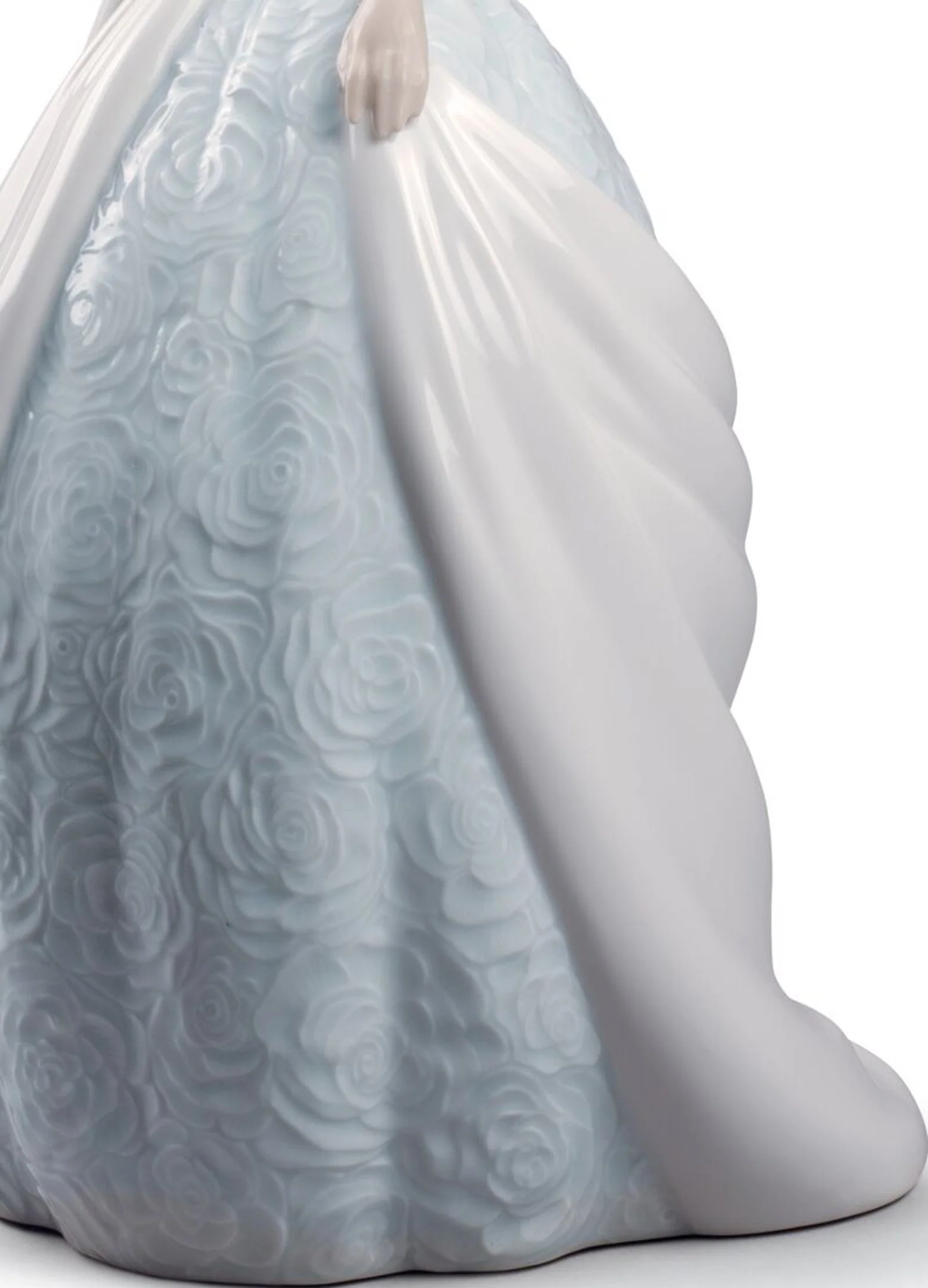 Lladro Her Special Day Bride Figurine - Image 5