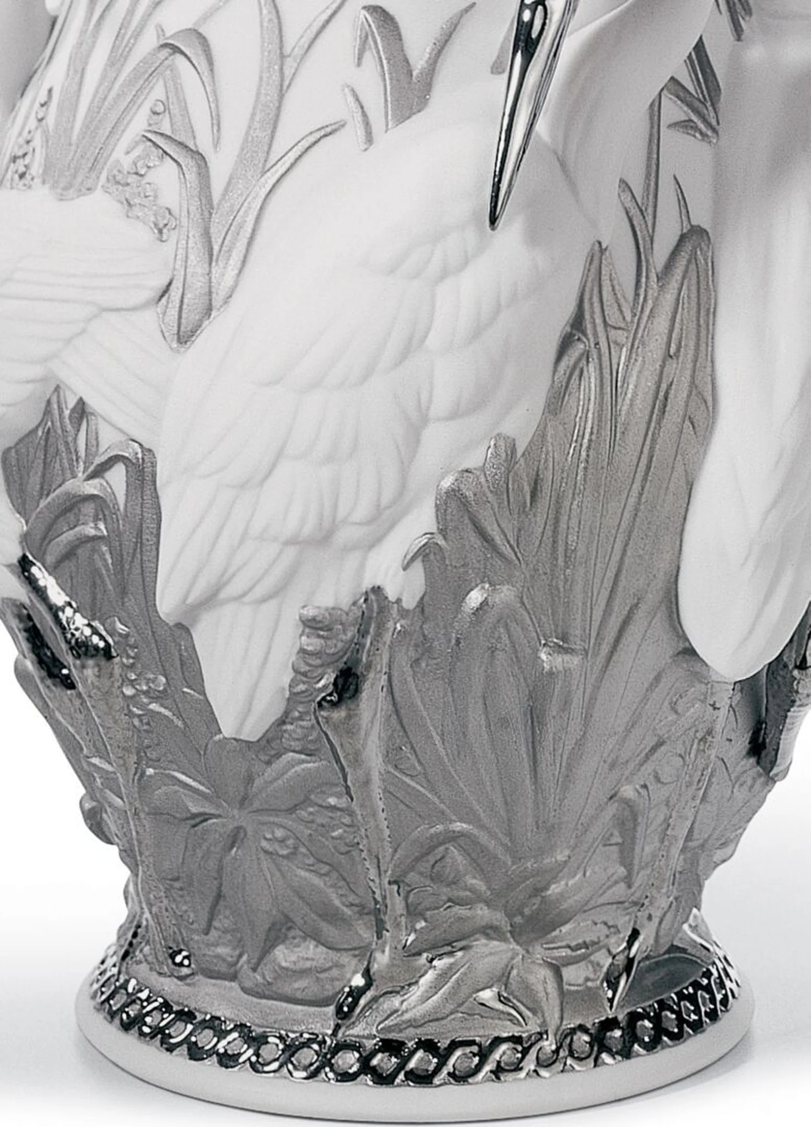 Lladro Herons' Realm Vase Silver Lustre - Image 4