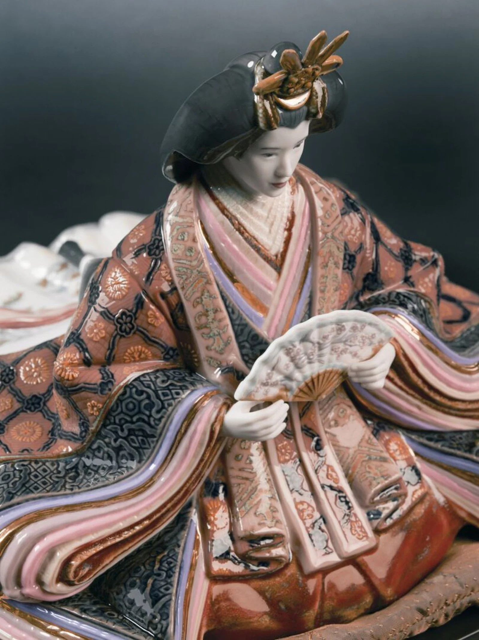 Lladro Hina Dolls - Empress Sculpture - Limited Edition - Image 2