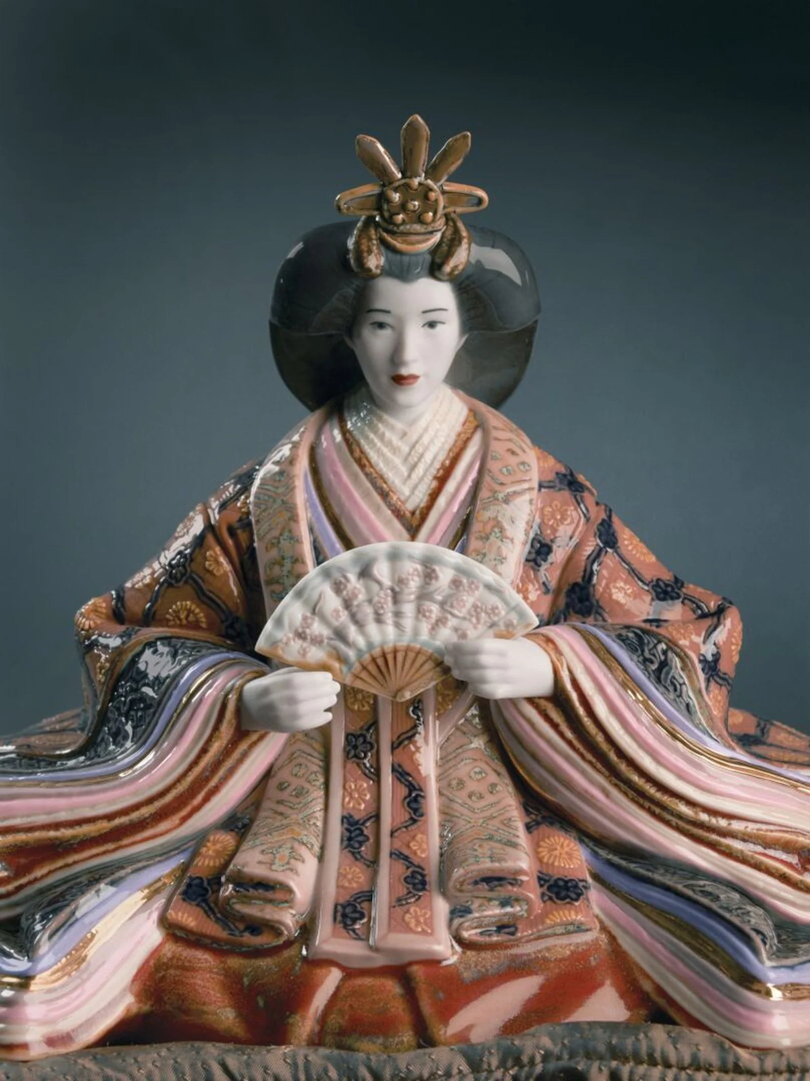 Lladro Hina Dolls - Empress Sculpture - Limited Edition - Image 3