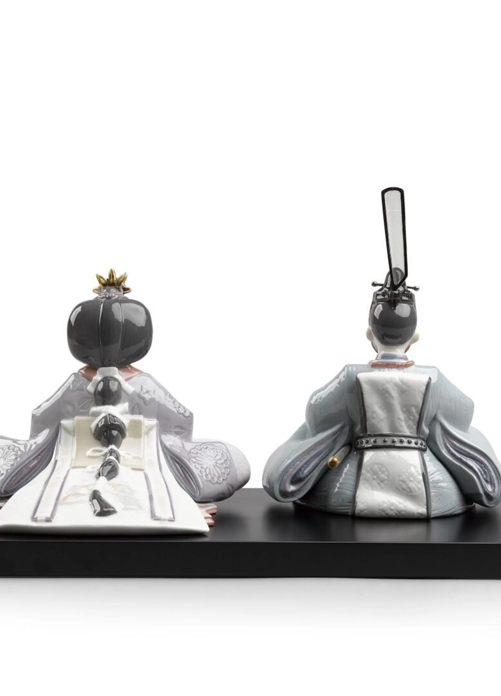 Lladro Hinamatsuri Figurine - Image 2