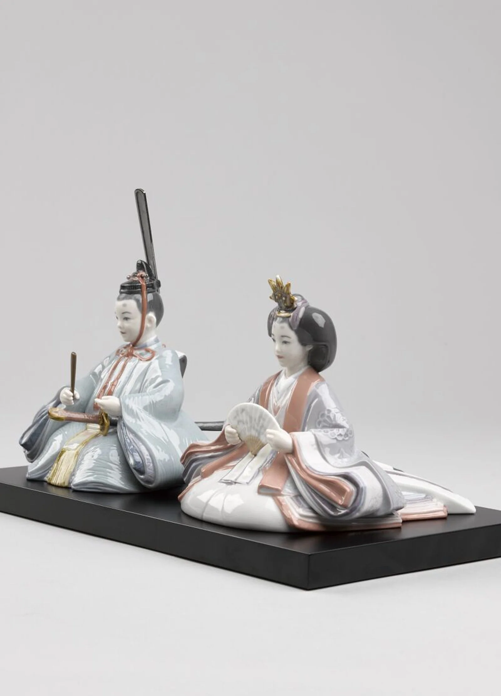 Lladro Hinamatsuri Figurine - Image 5