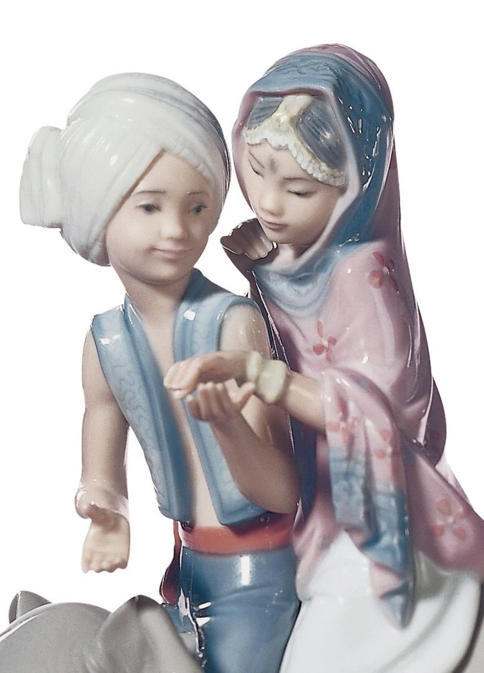 Lladro Hindu Children Figurine - Image 2