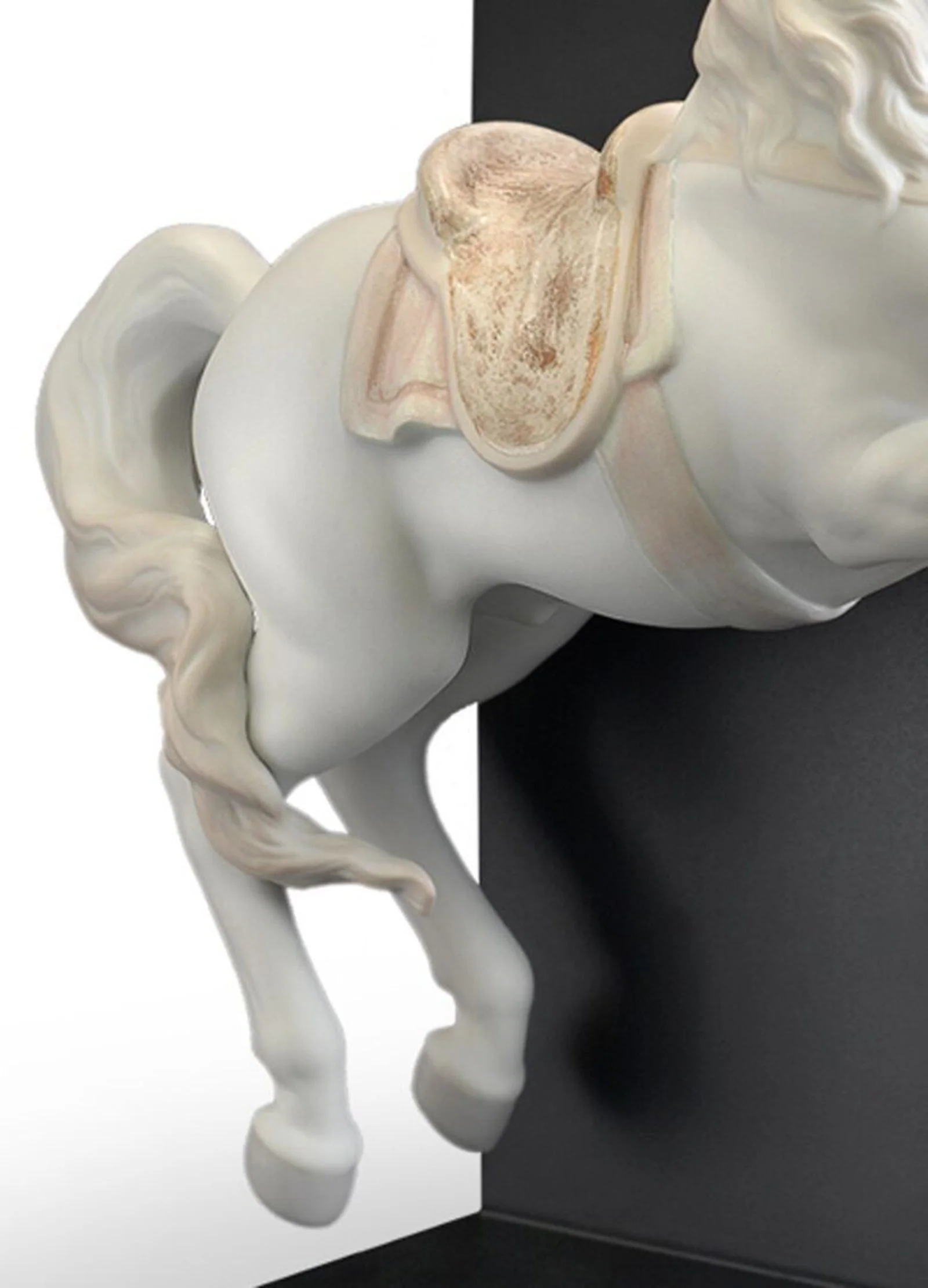 Lladro Horse On Courbette Table Lamp (US) - Image 5