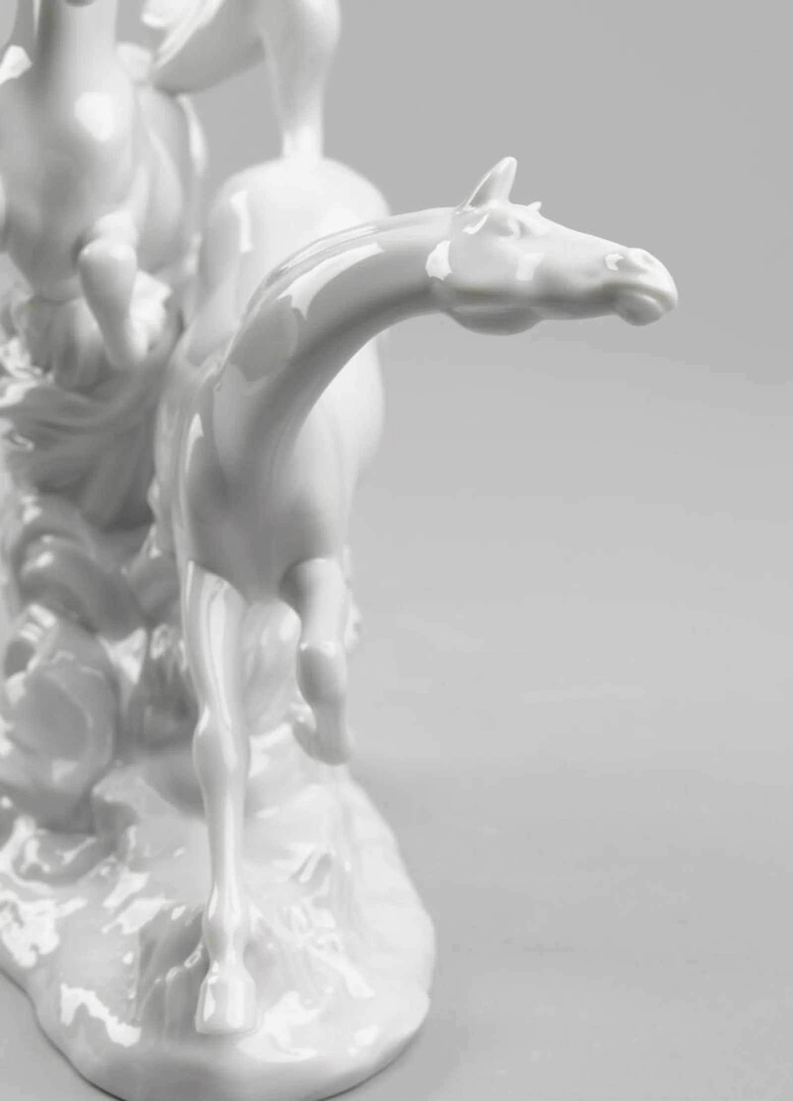 Lladro Horses Galloping Figurine - Image 4