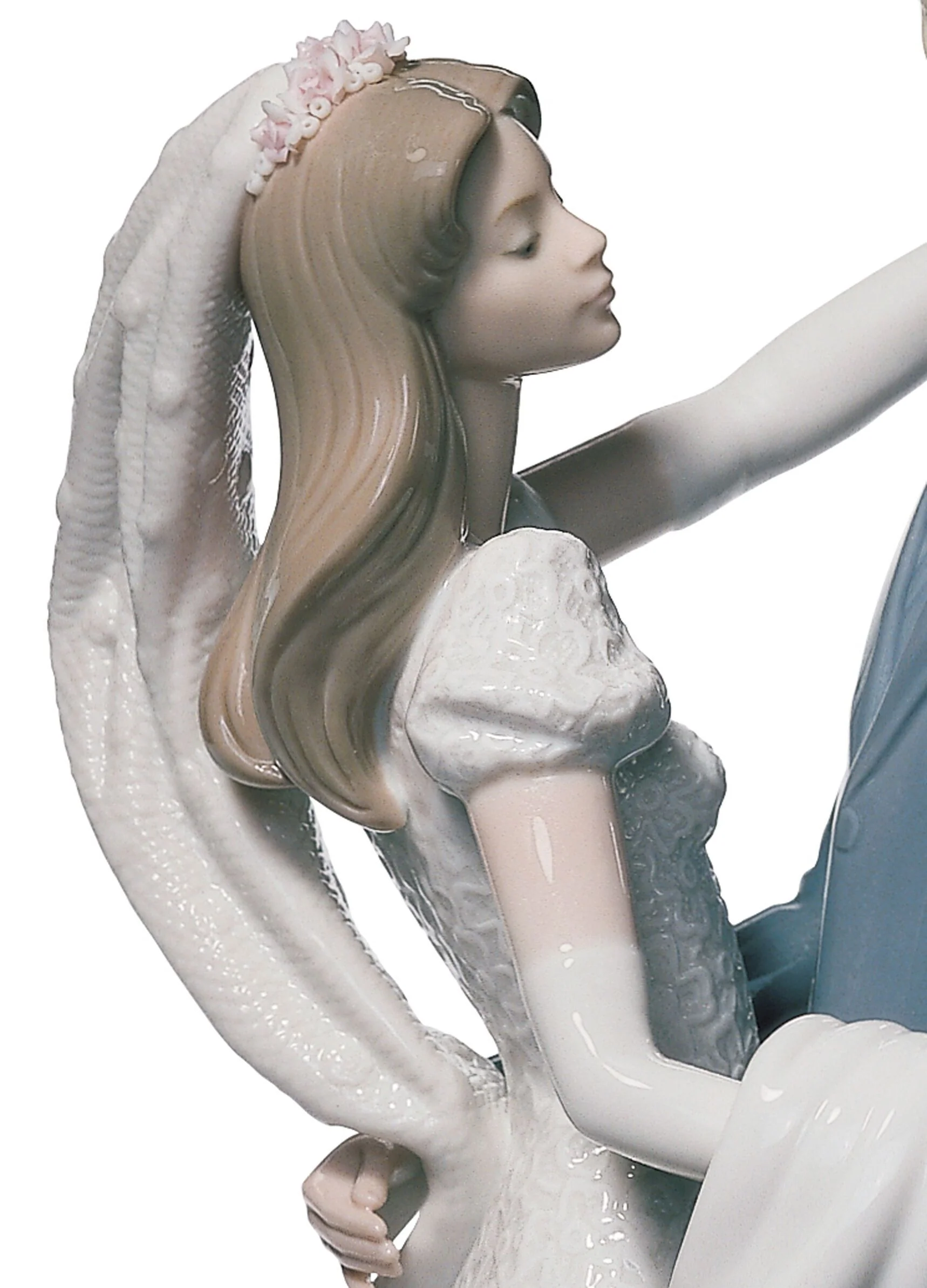 Lladro I Love You Truly Couple Figurine - Image 2