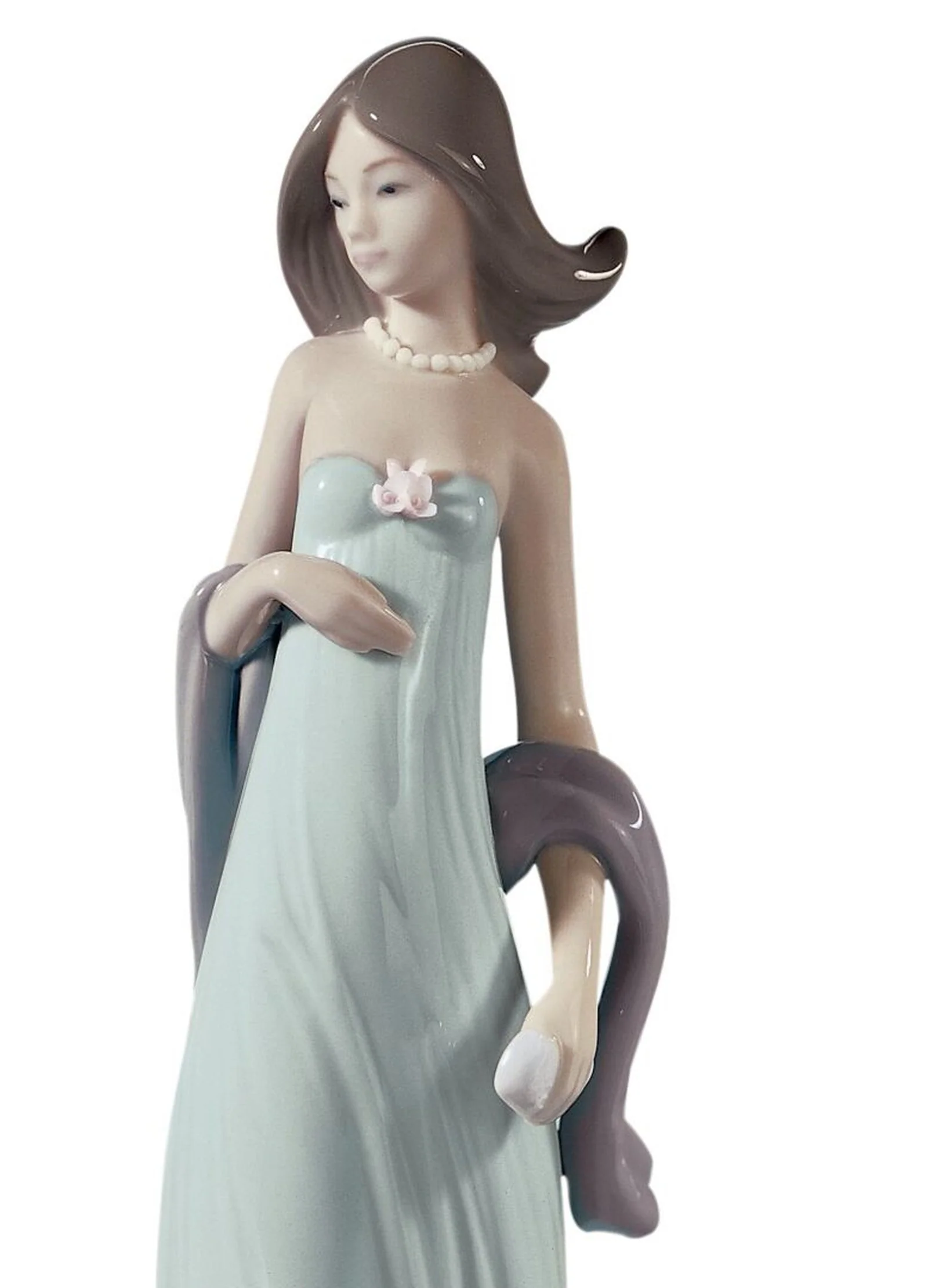 Lladro Ingenue Woman Figurine - Image 2