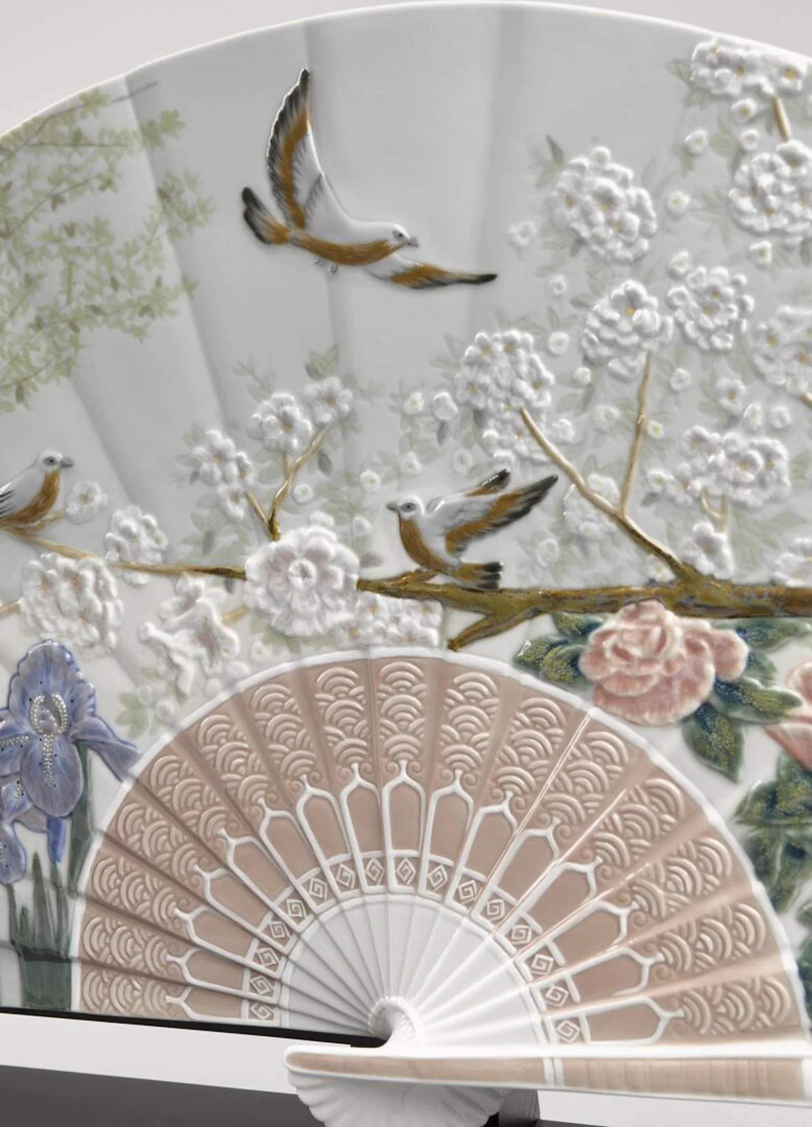 Lladro Iris and Cherry Flowers Fan Decorative Fan Limited Edition - Image 3