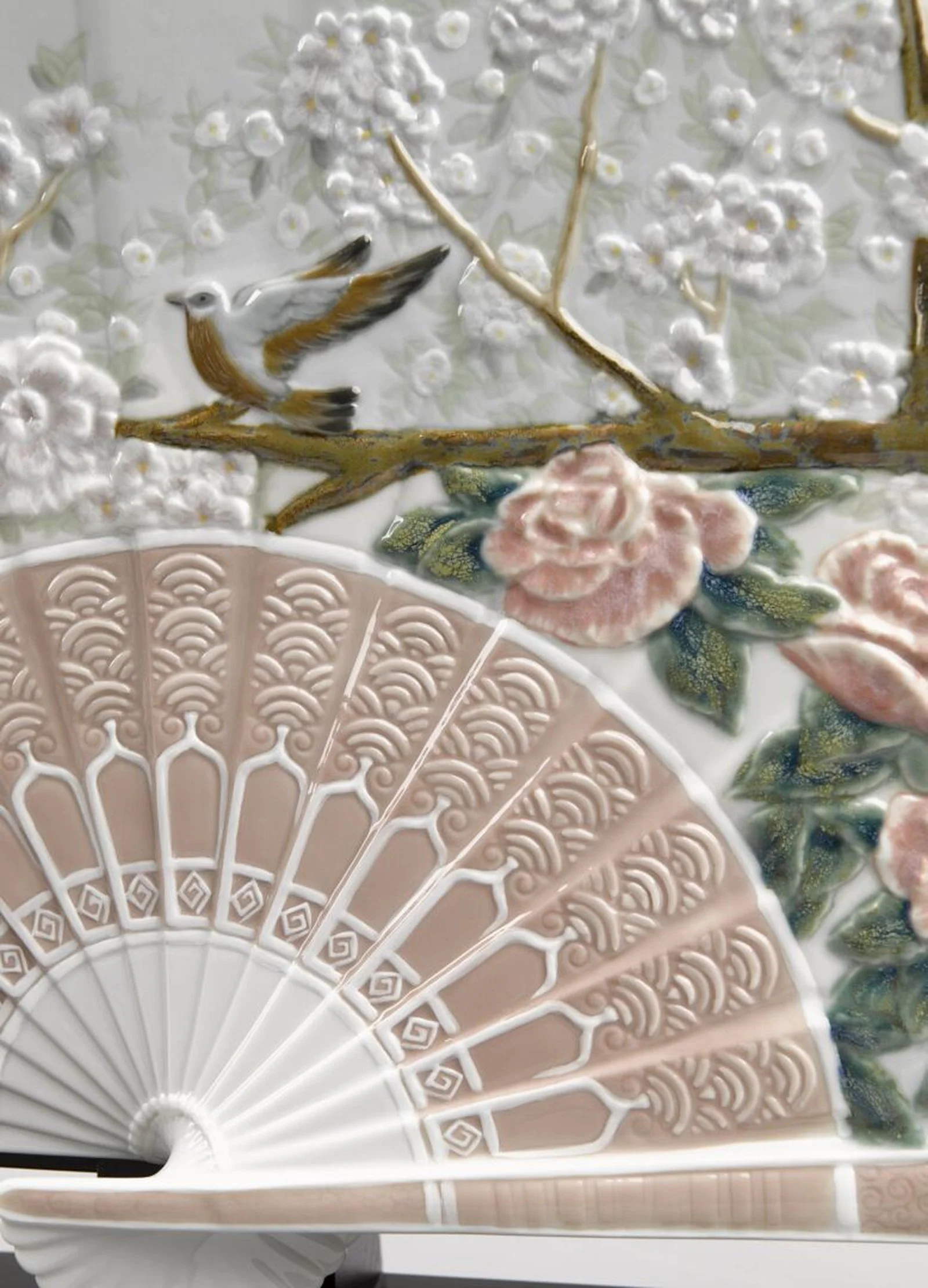 Lladro Iris and Cherry Flowers Fan Decorative Fan Limited Edition - Image 4