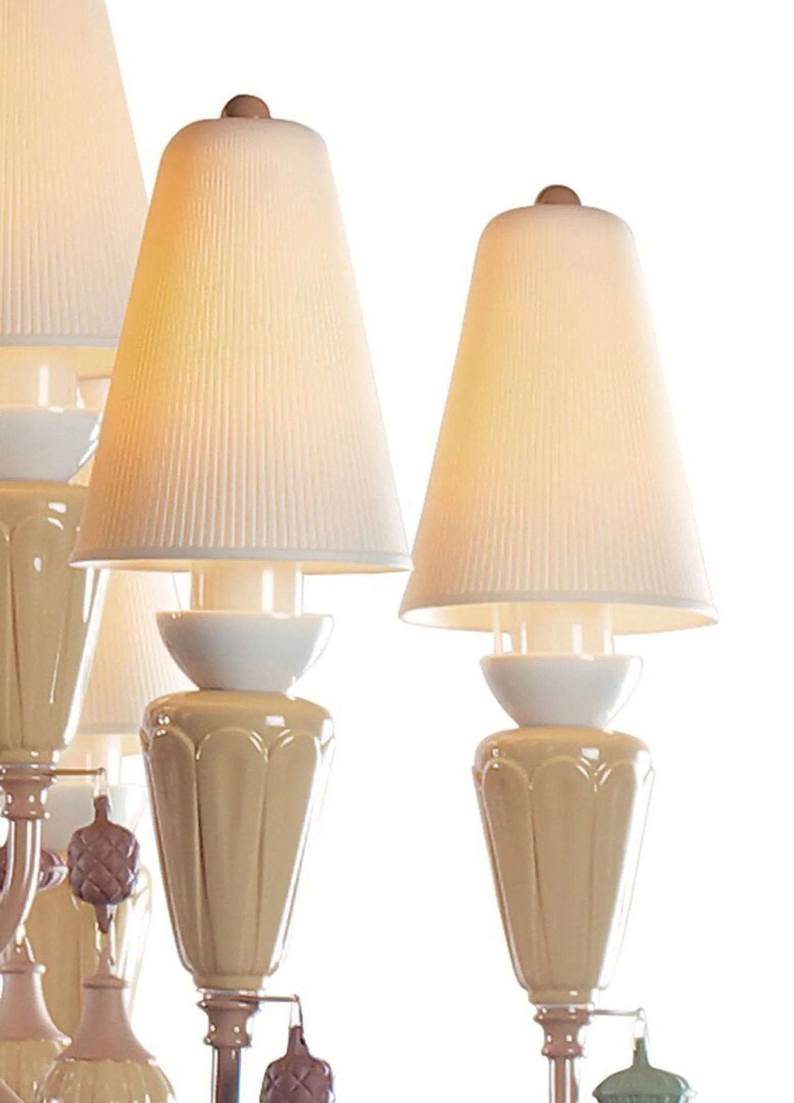 Lladro Ivy and Seed 20 Lights Chandelier Flat Model (US) - Medium - Image 19