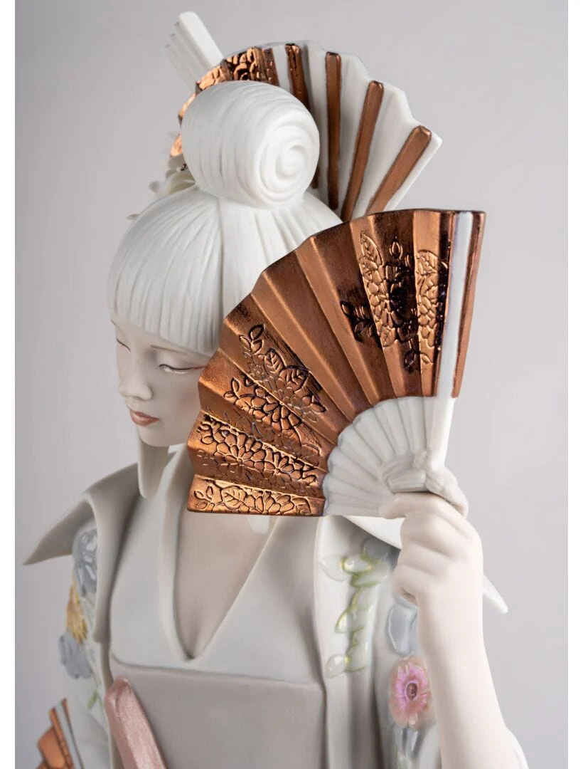 Lladro Japanese Dancer - Image 6