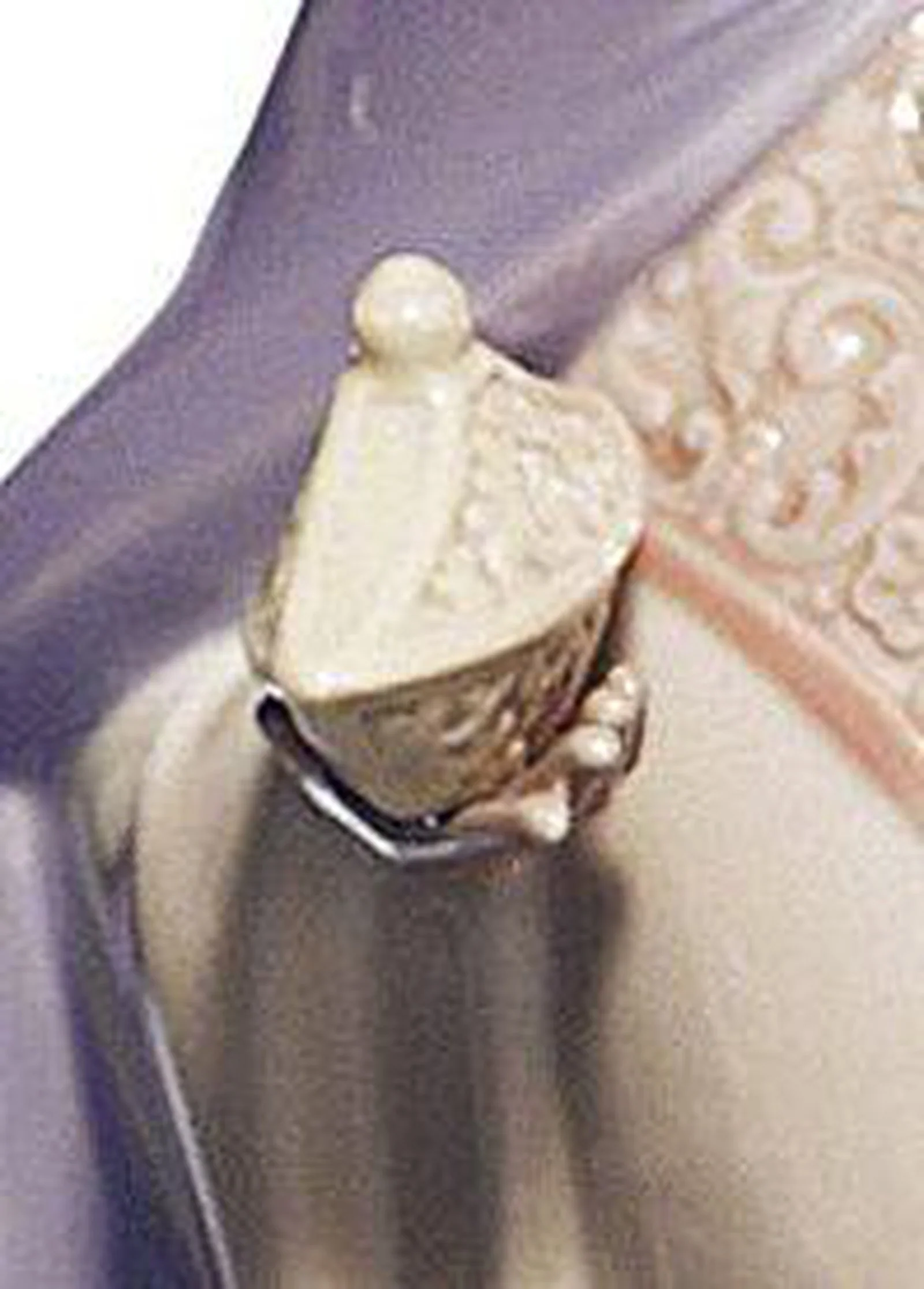Lladro King Balthasar Nativity Figurine-II - Image 4
