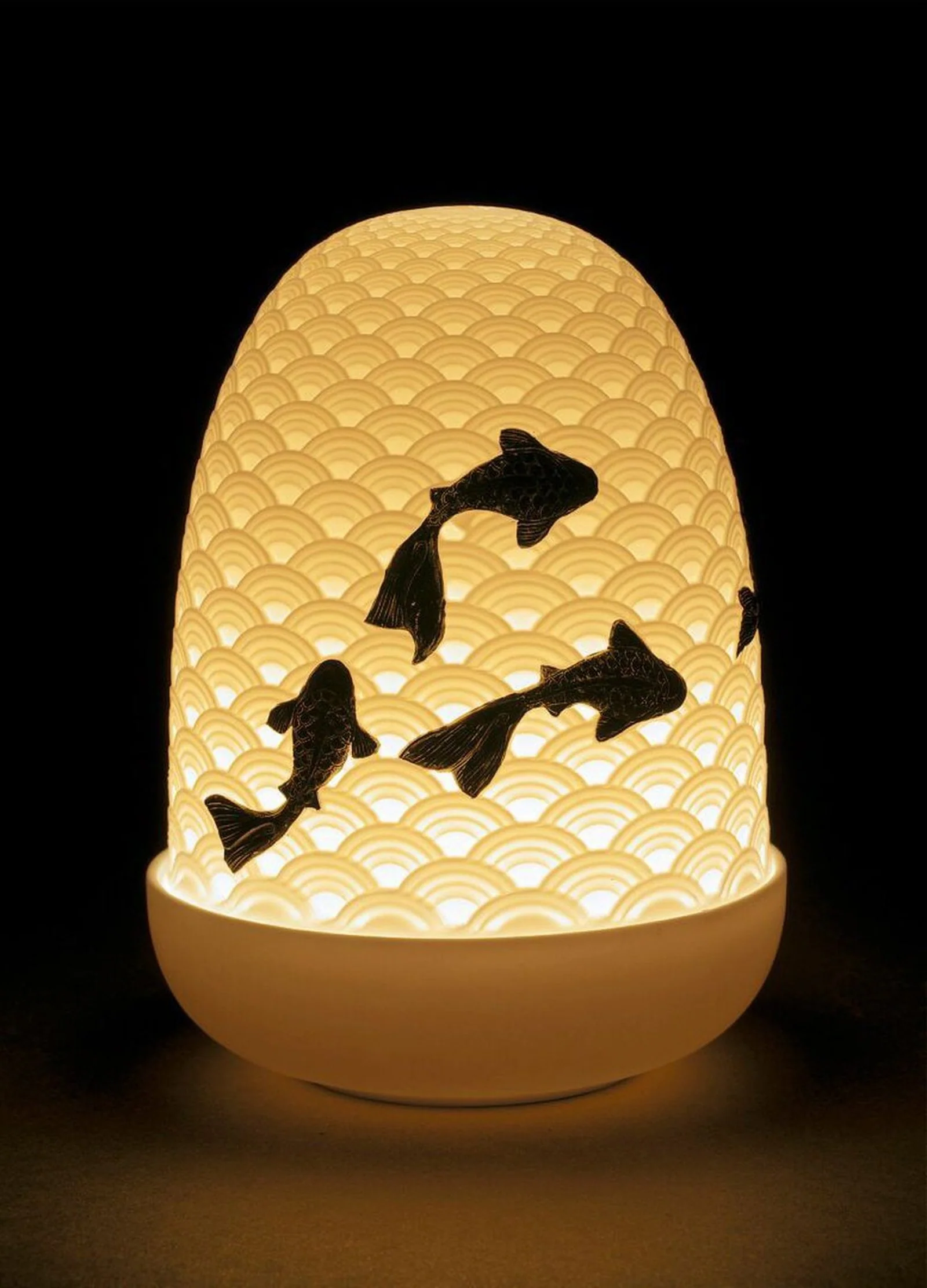 Lladro Koi Dome Table Lamp - Image 2