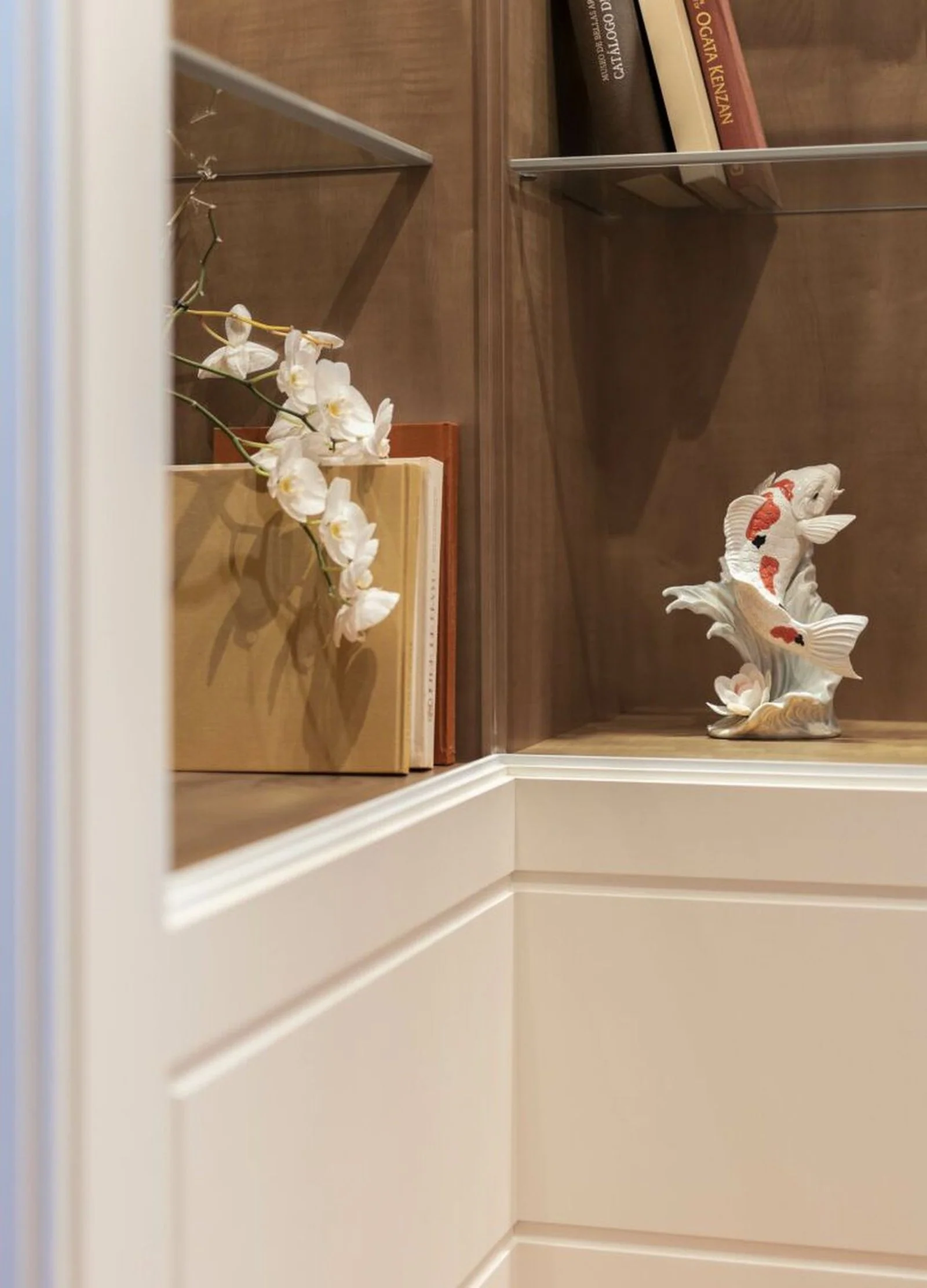 Lladro Koi Figurine - Image 2