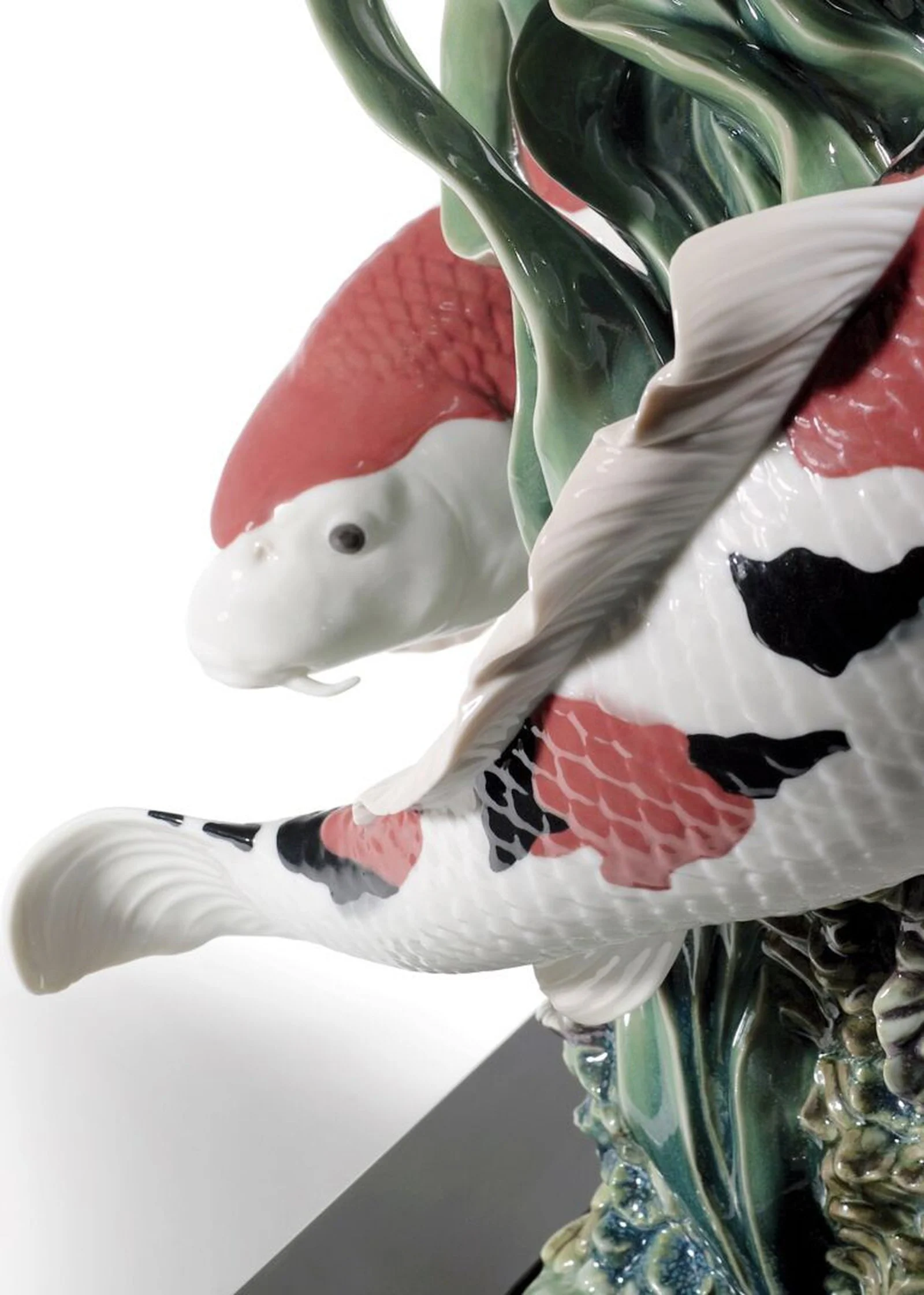 Lladro Koi Fish Sculpture Limited Edition - Image 4