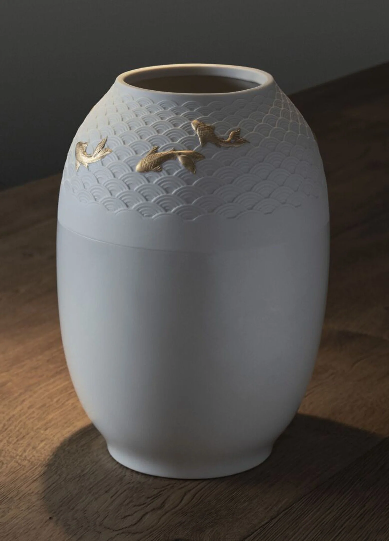 Lladro Koi Vase Golden Luster - Image 2